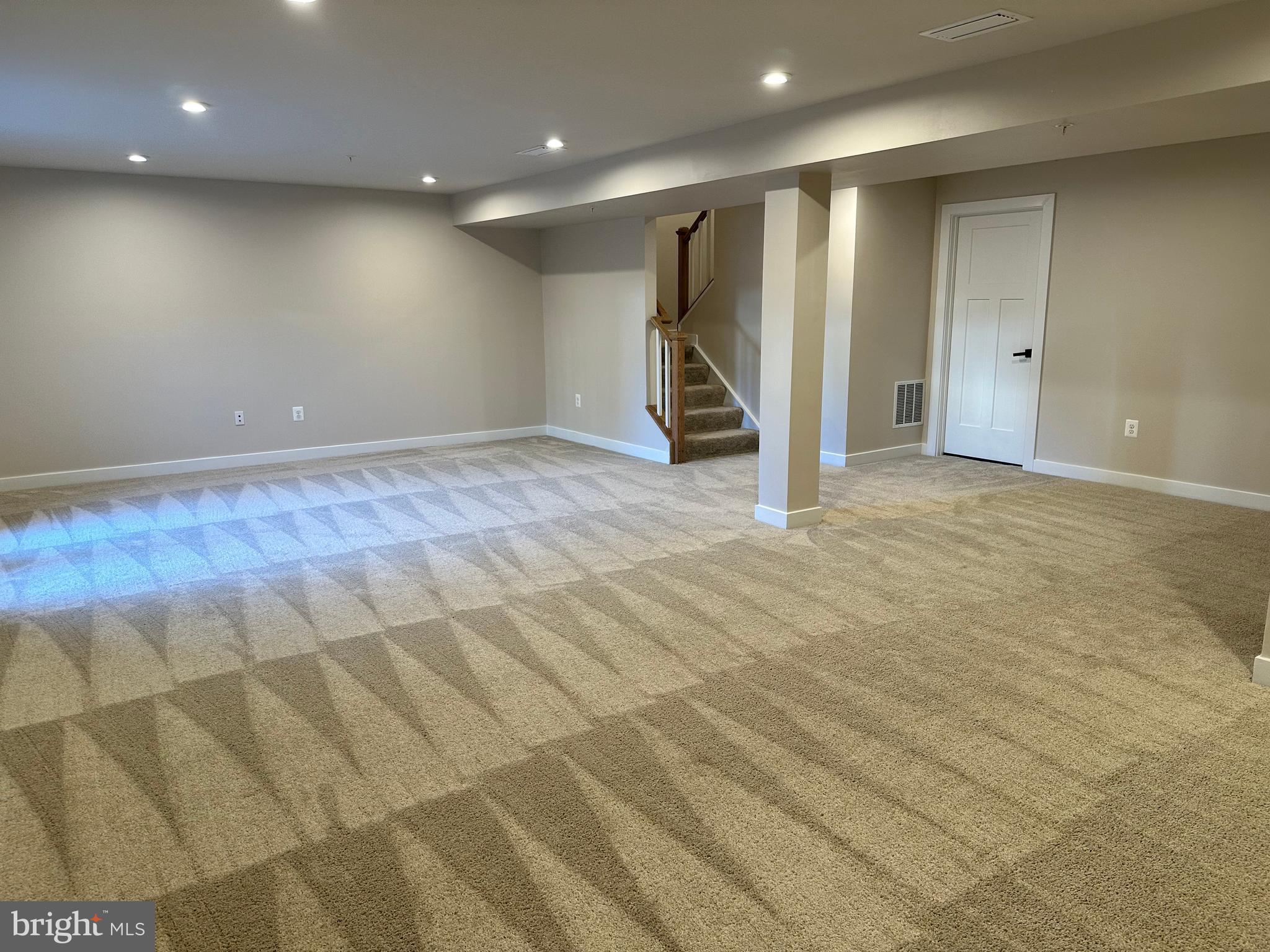 HERITAGE WOODS - Residential Lease