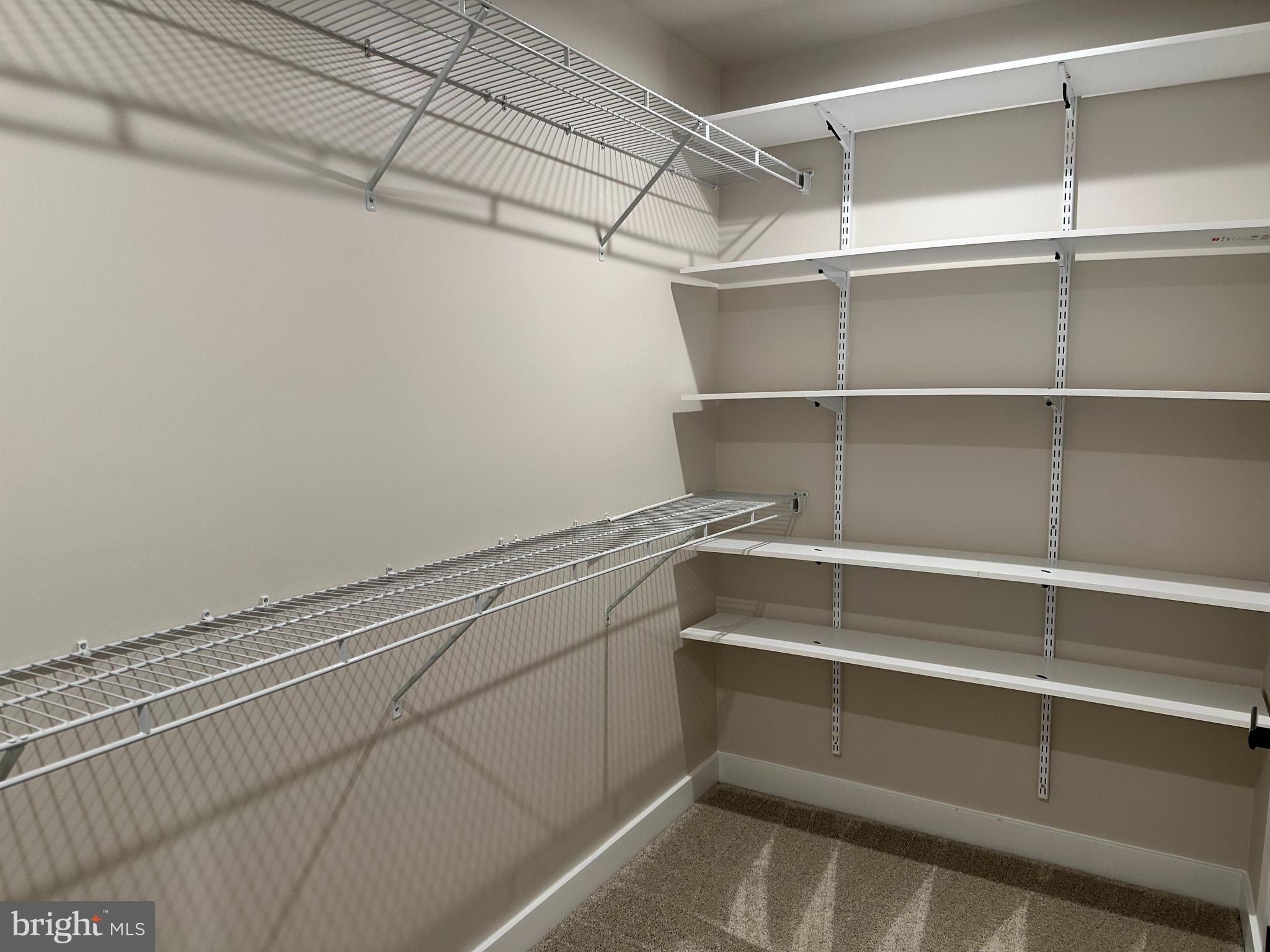 HERITAGE WOODS - Residential Lease