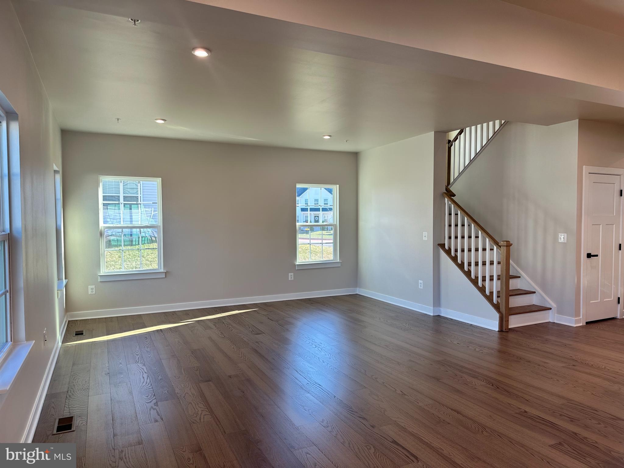 HERITAGE WOODS - Residential Lease