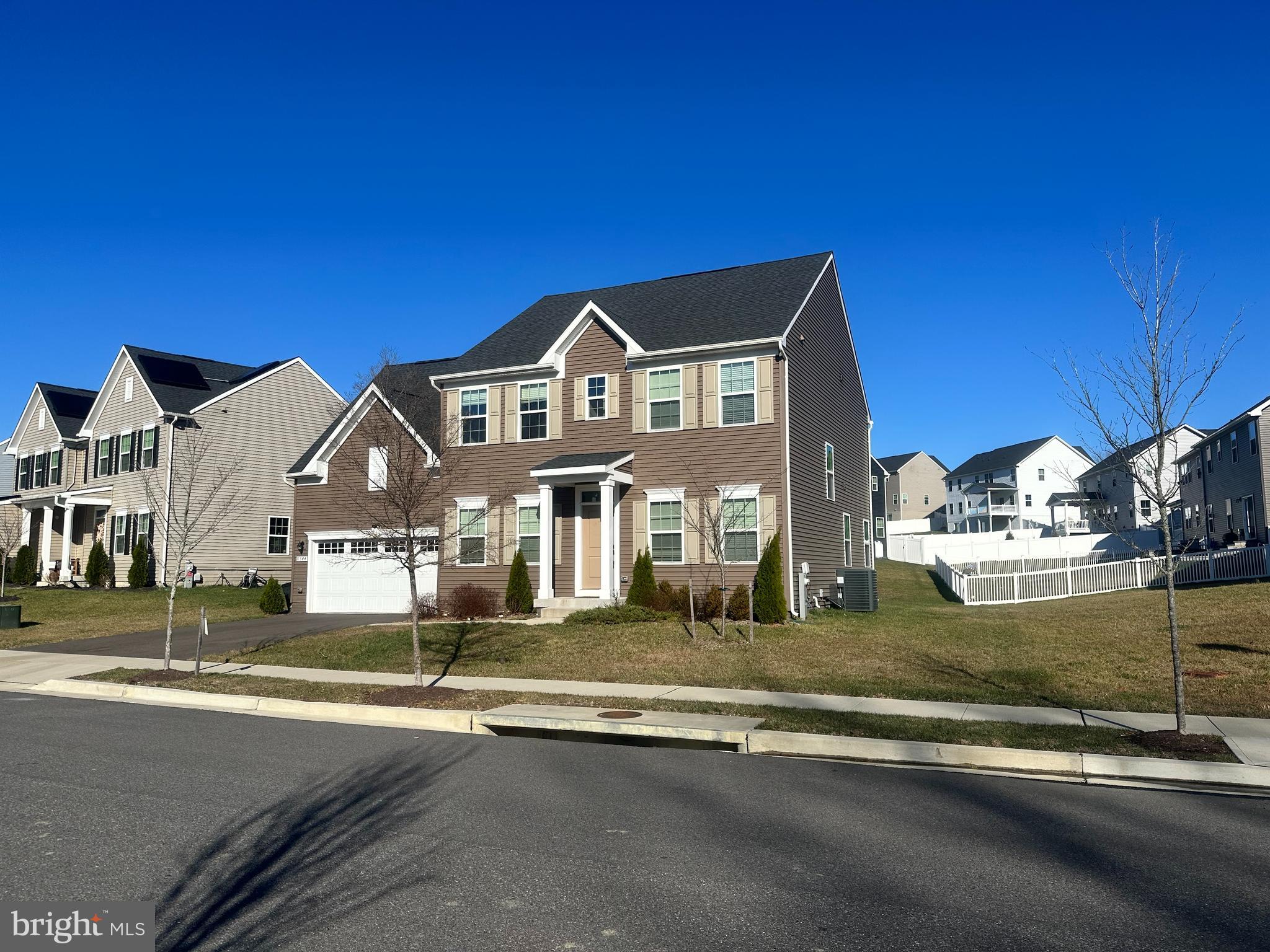 HERITAGE WOODS - Residential Lease