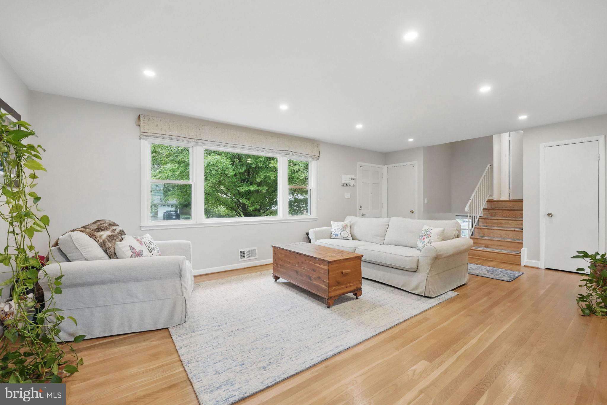 WEST LEWINSVILLE HEIGHTS - Residential Lease