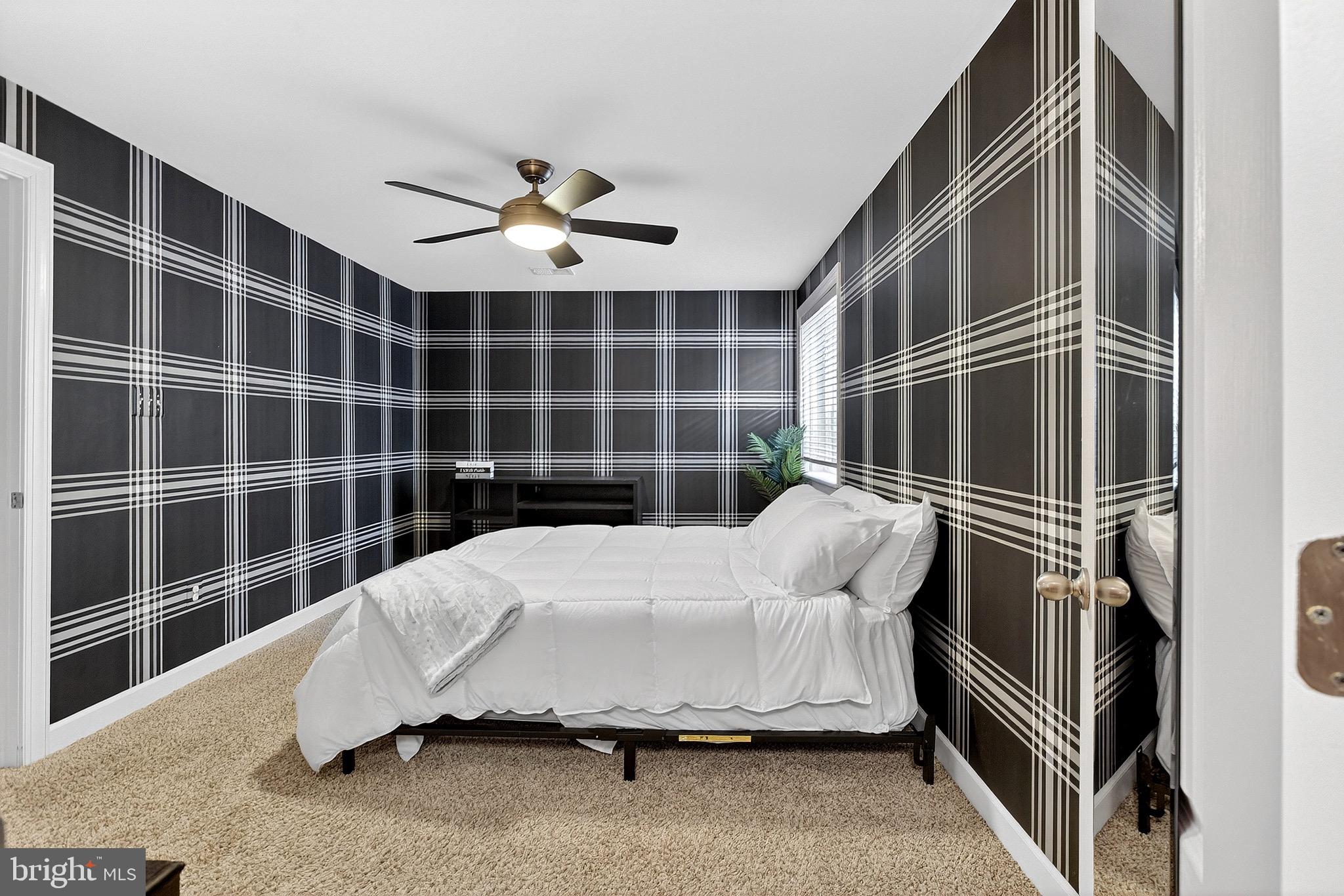 ASHBYS PLACE - Residential