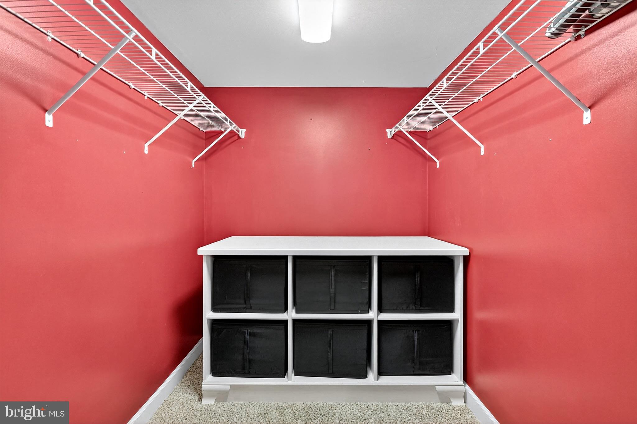 ASHBYS PLACE - Residential