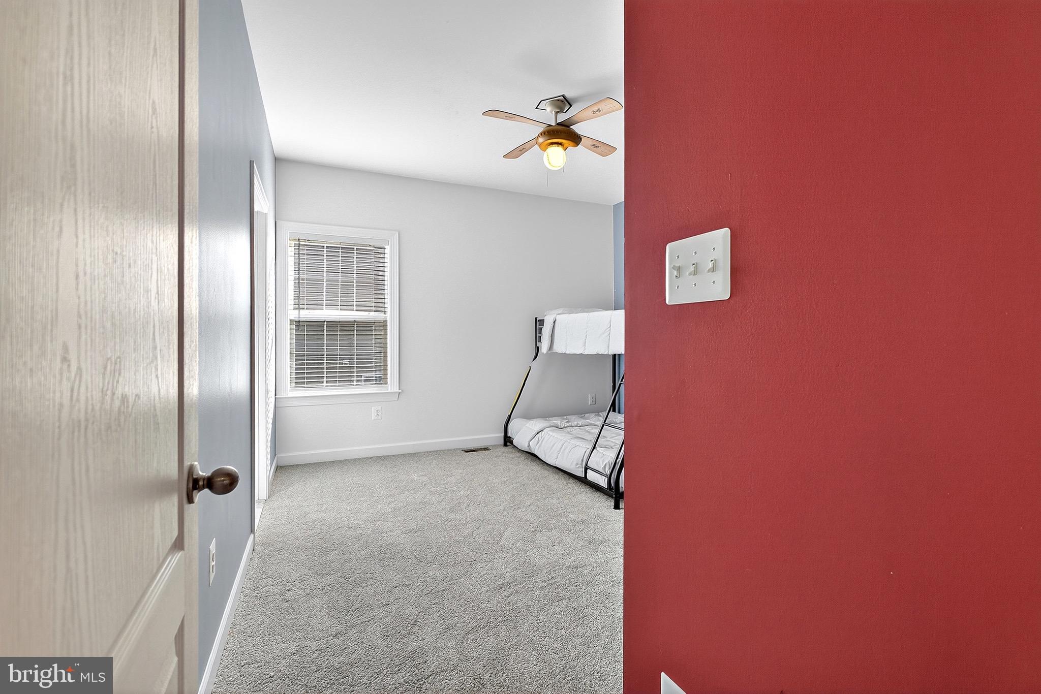 ASHBYS PLACE - Residential