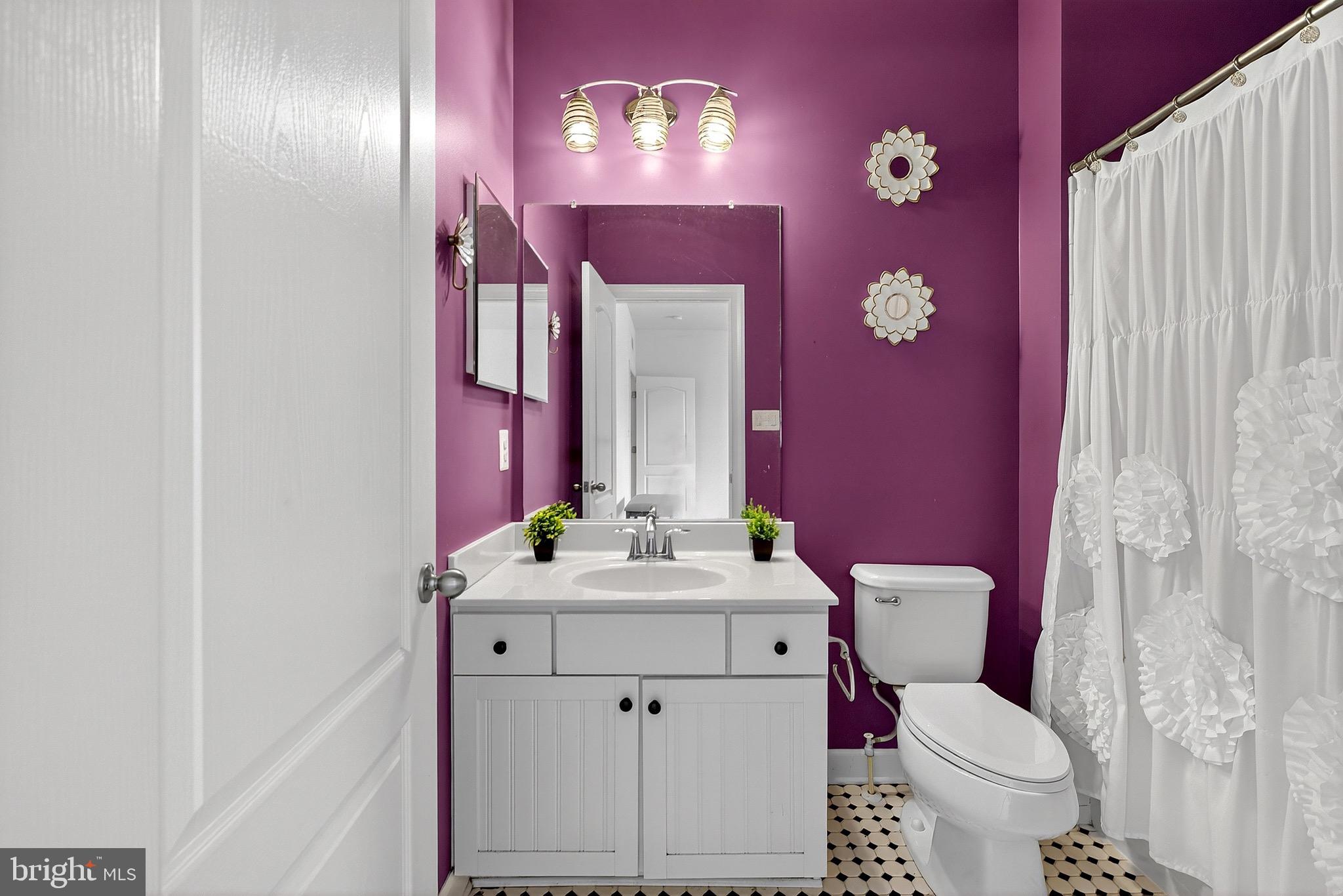 ASHBYS PLACE - Residential