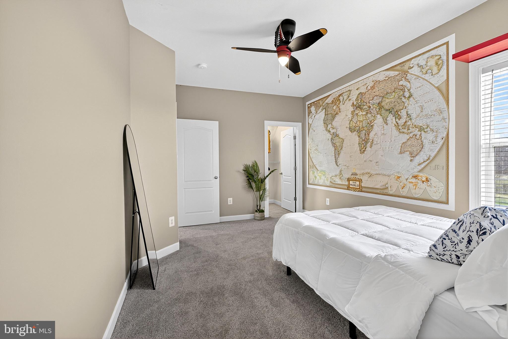 ASHBYS PLACE - Residential