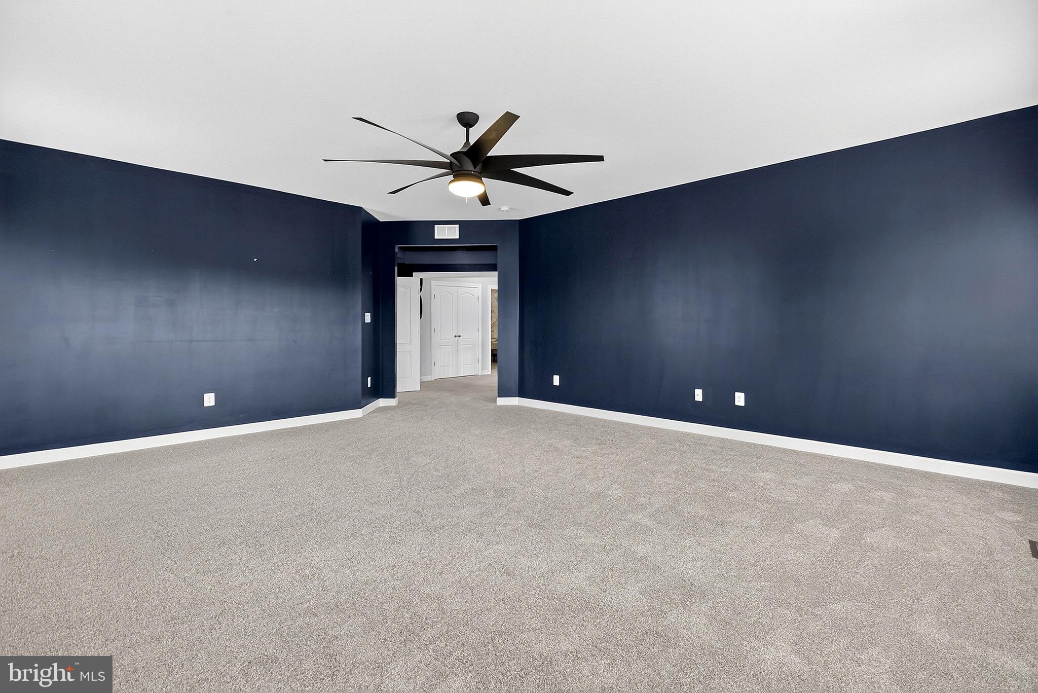 ASHBYS PLACE - Residential