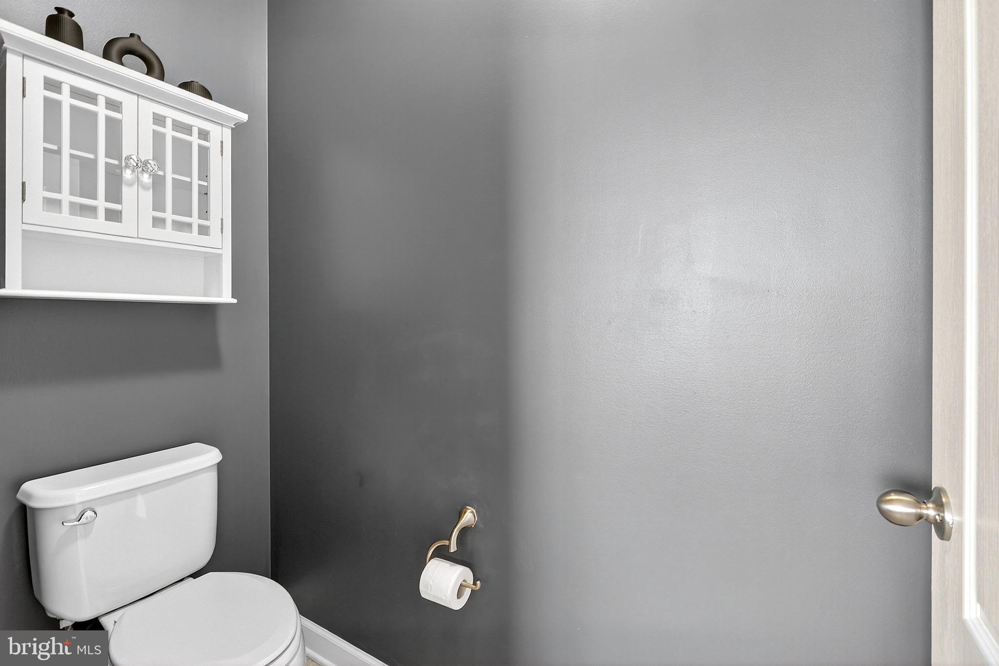 ASHBYS PLACE - Residential