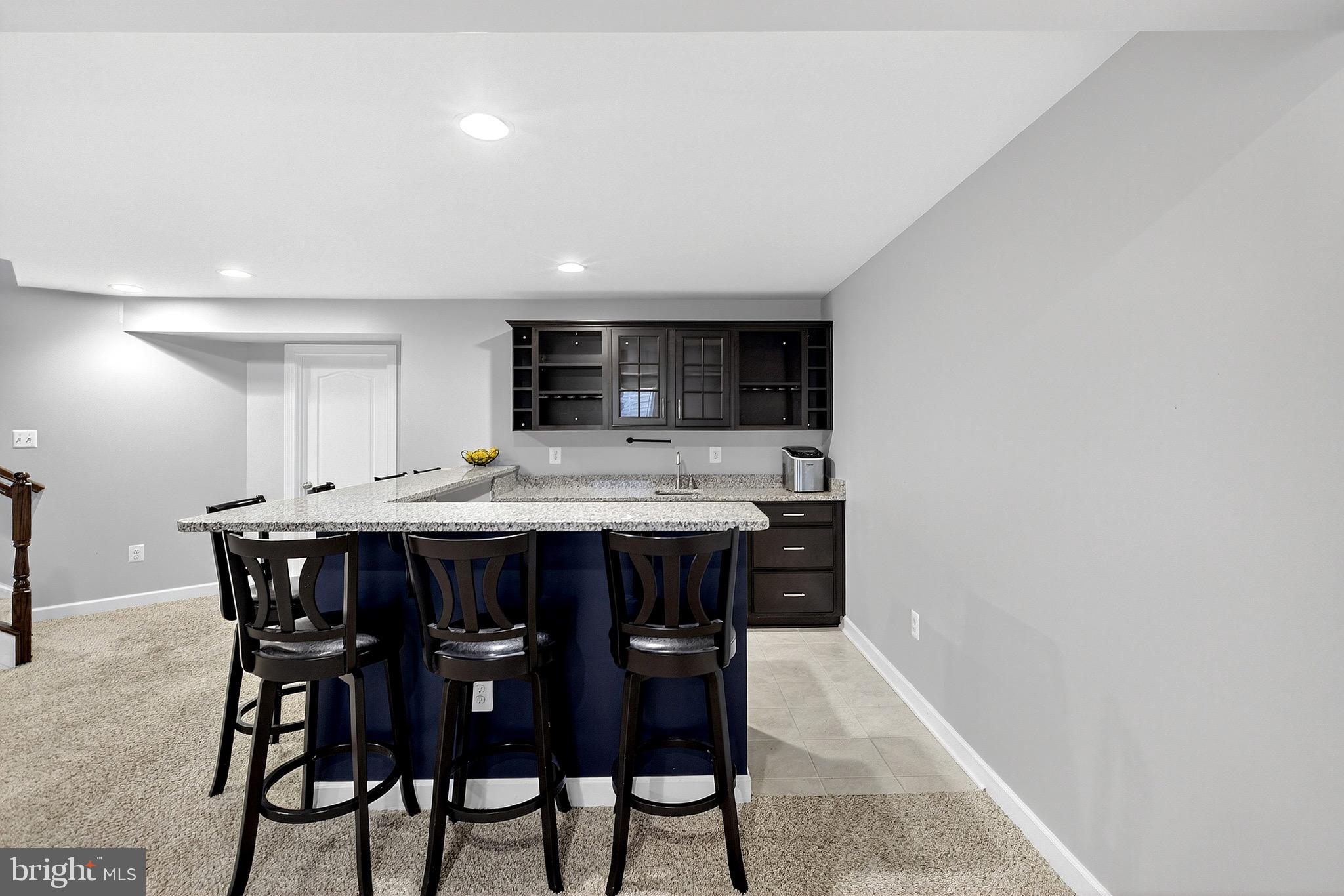 ASHBYS PLACE - Residential