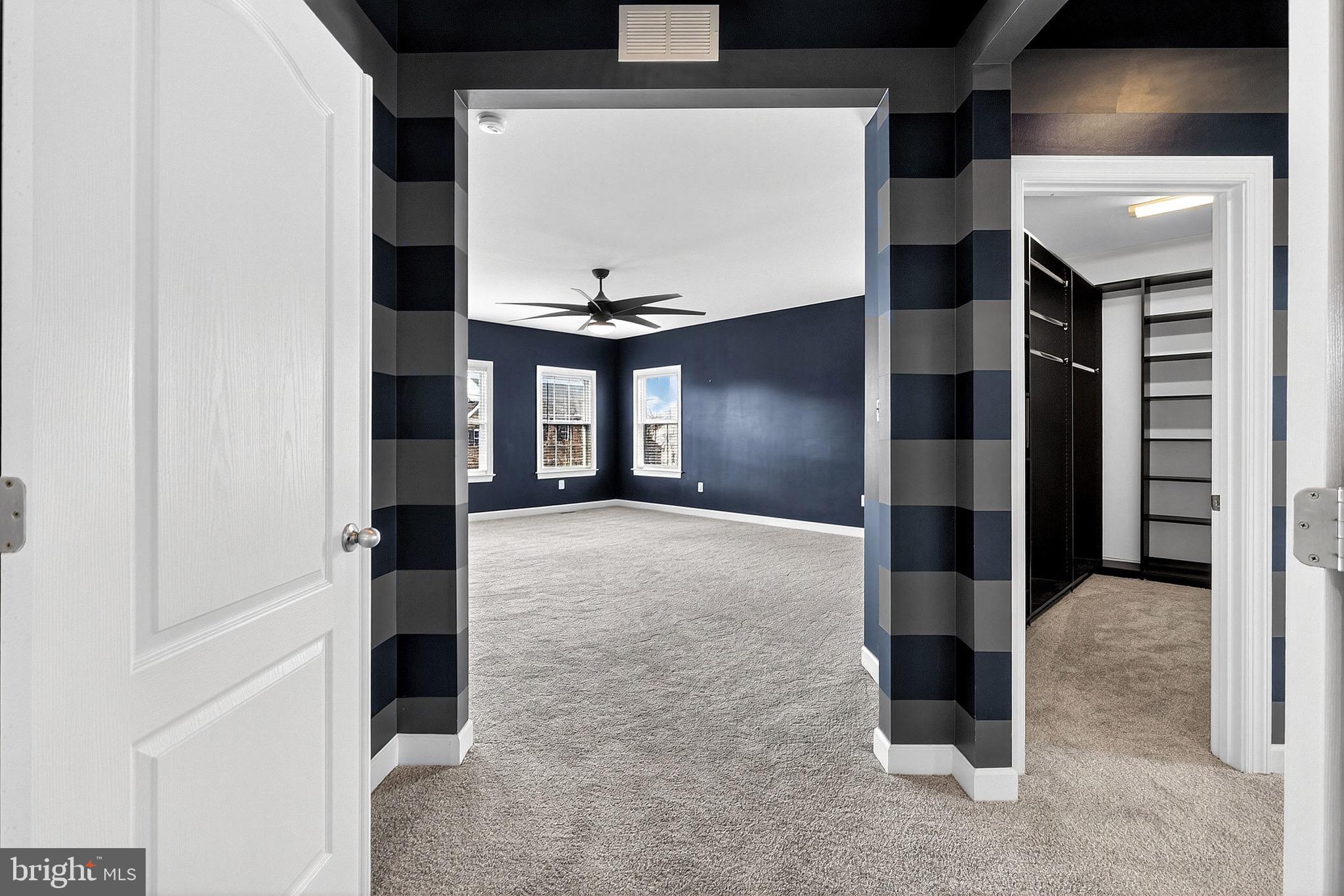 ASHBYS PLACE - Residential