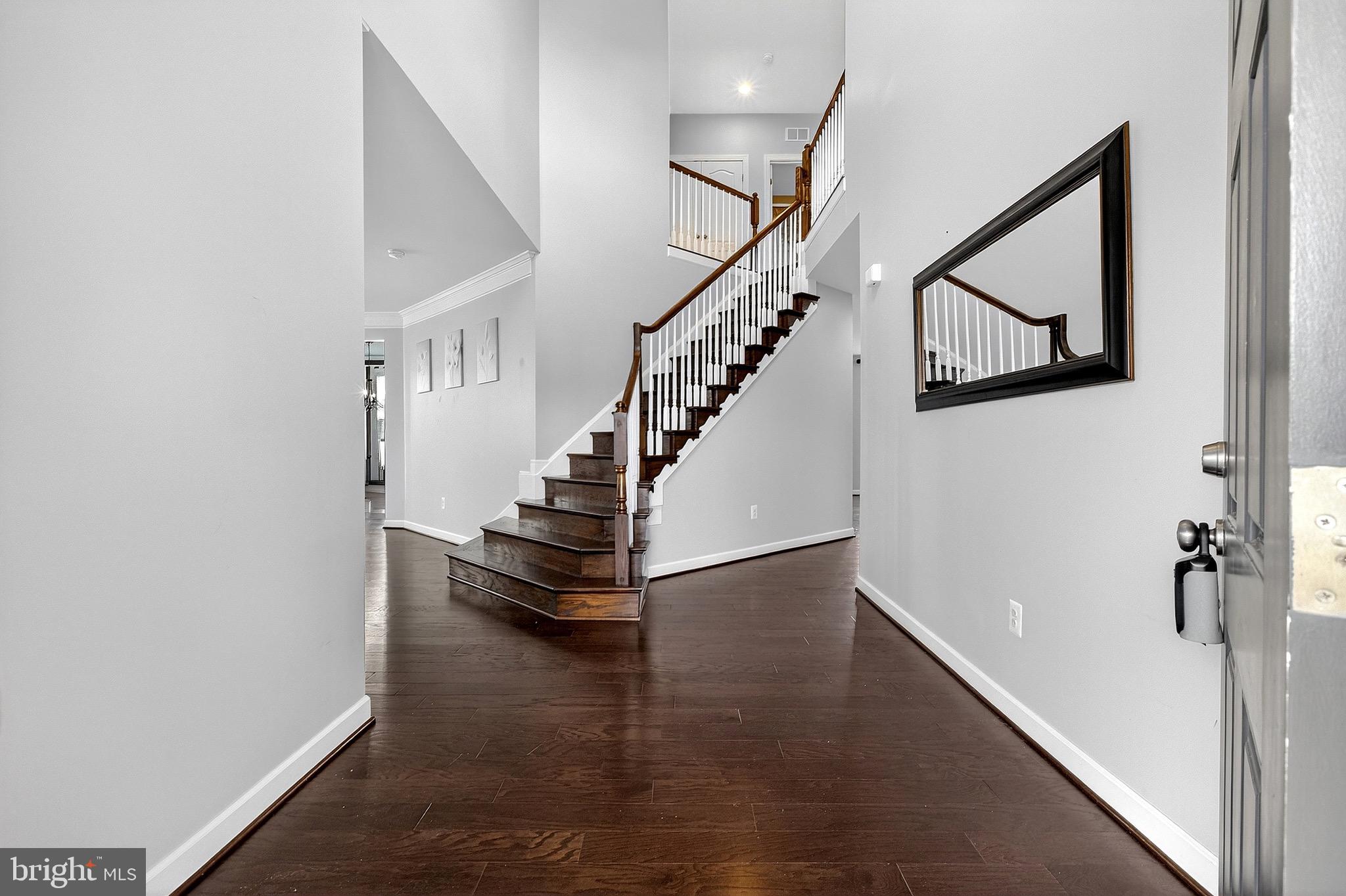 ASHBYS PLACE - Residential