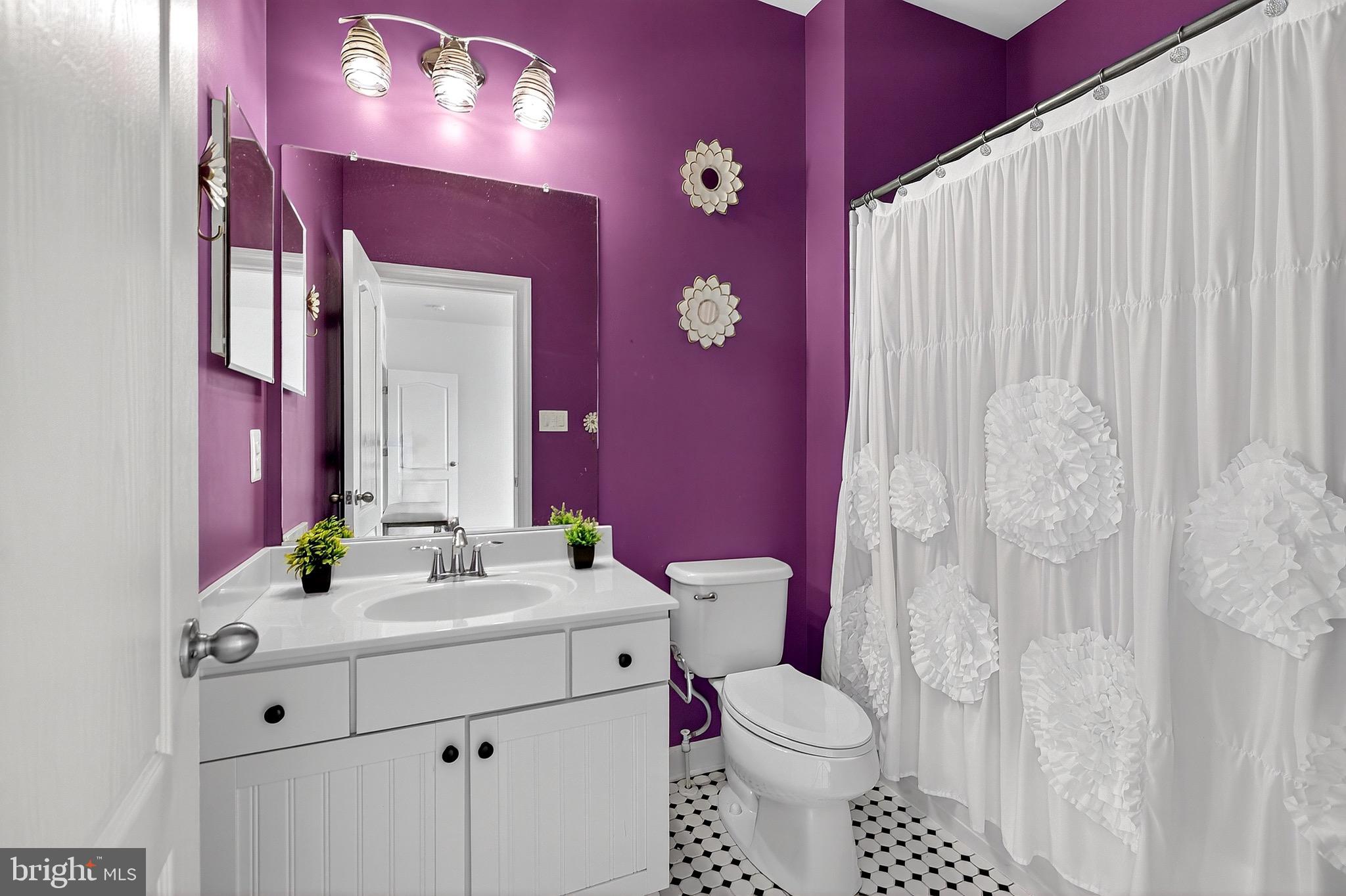 ASHBYS PLACE - Residential