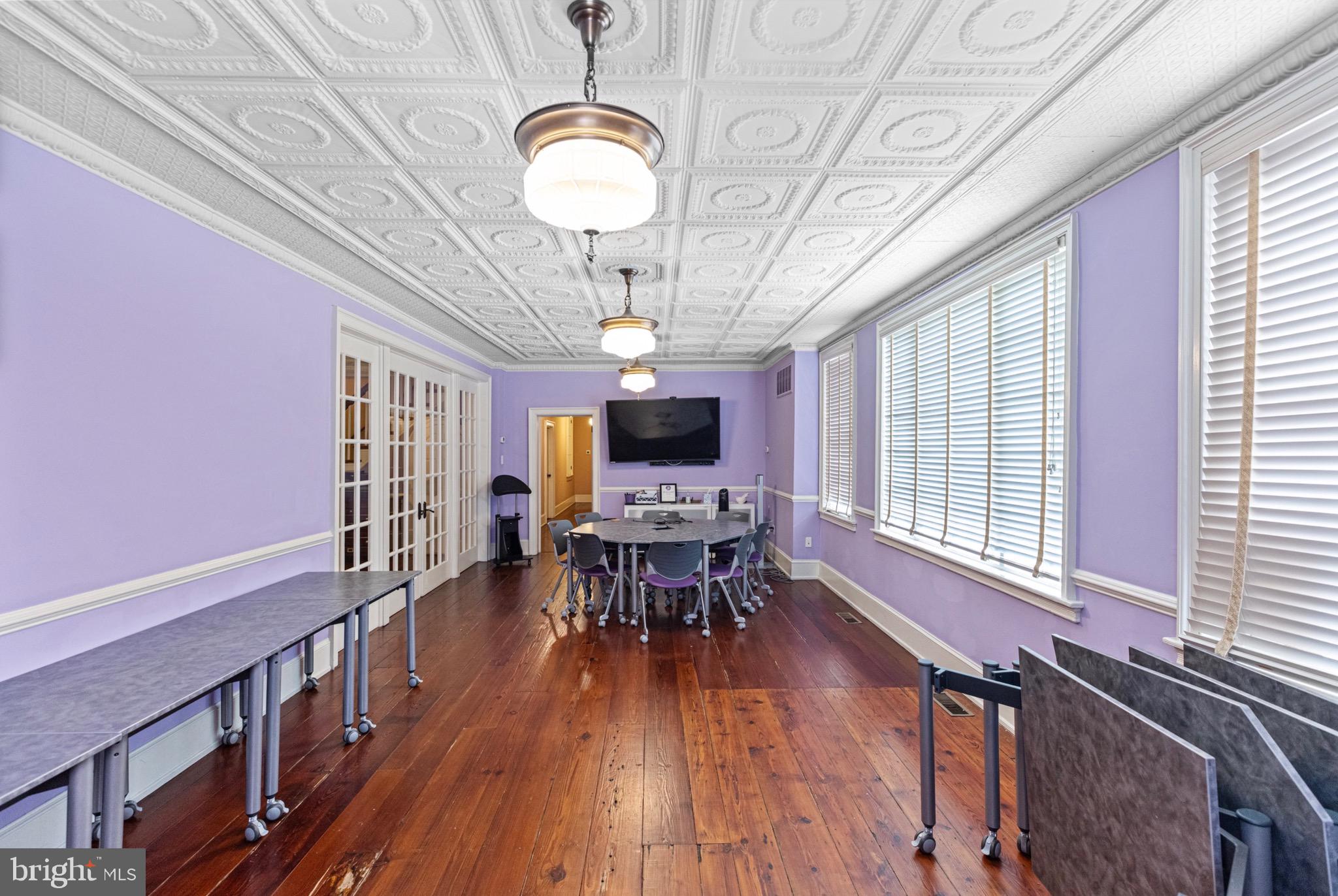 CENTER CITY - Residential