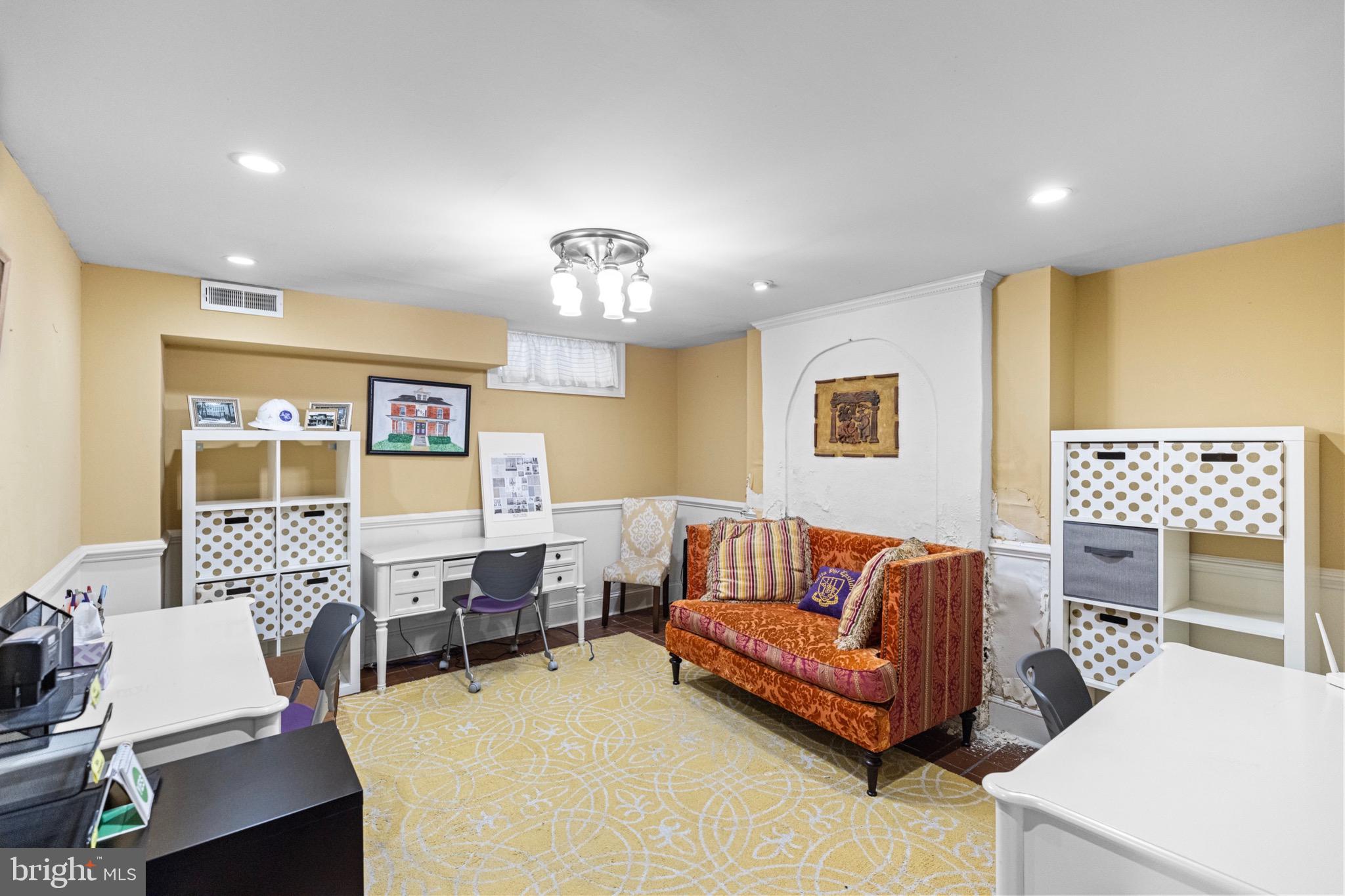 CENTER CITY - Residential