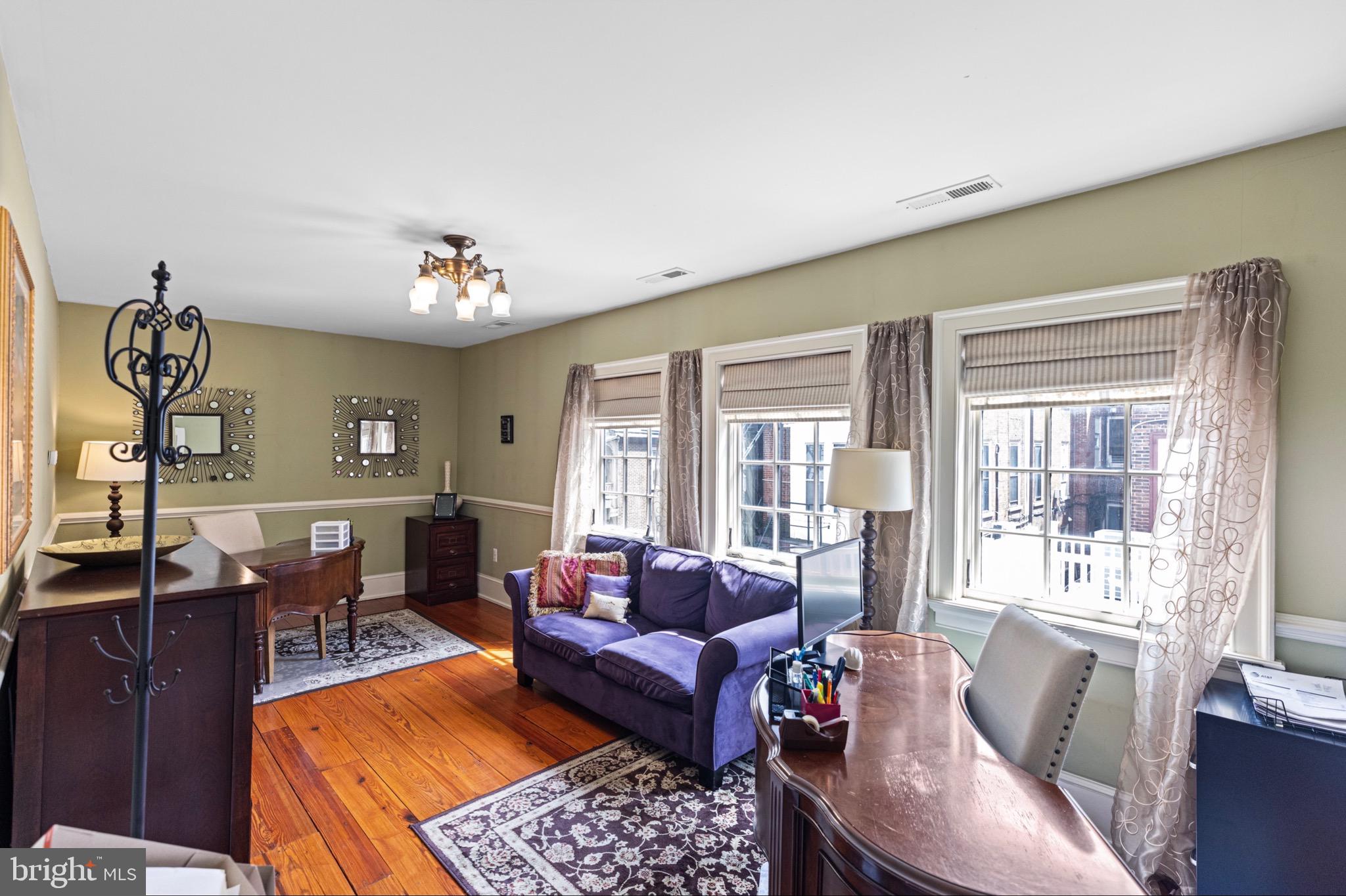 CENTER CITY - Residential