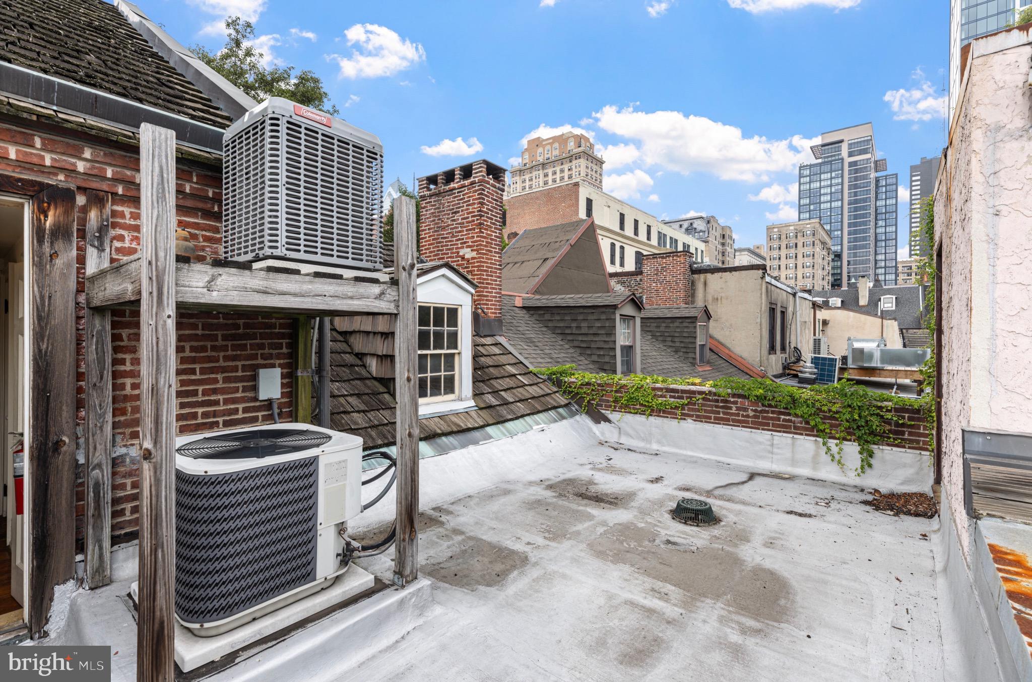 CENTER CITY - Residential