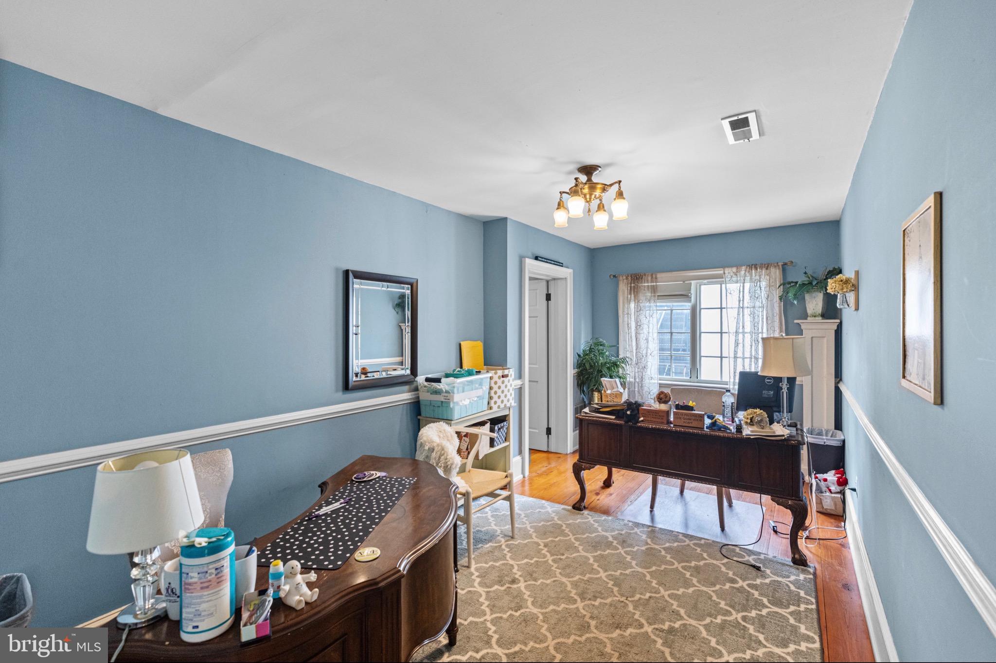 CENTER CITY - Residential