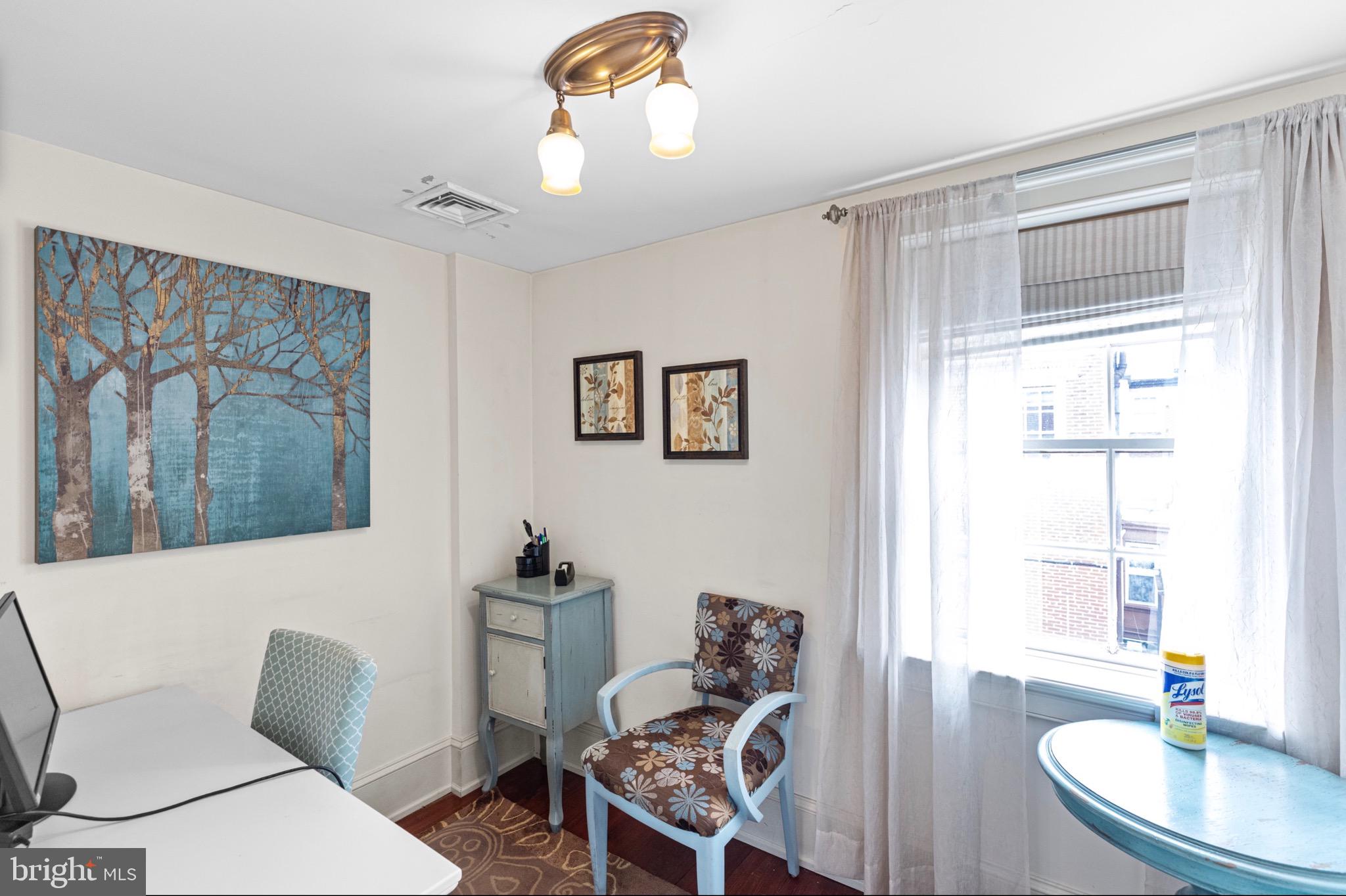 CENTER CITY - Residential