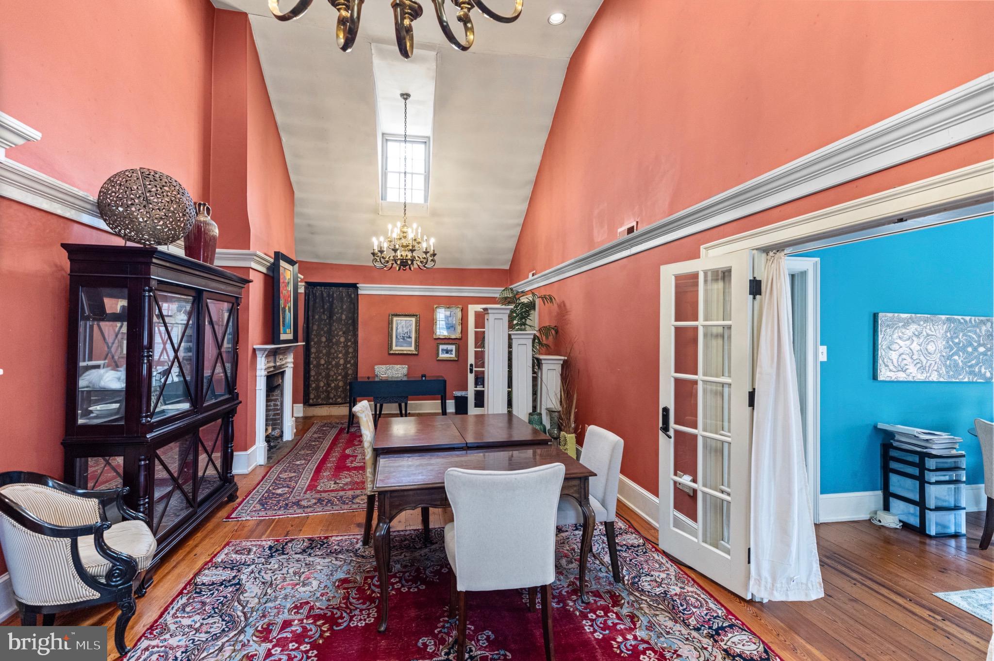 CENTER CITY - Residential