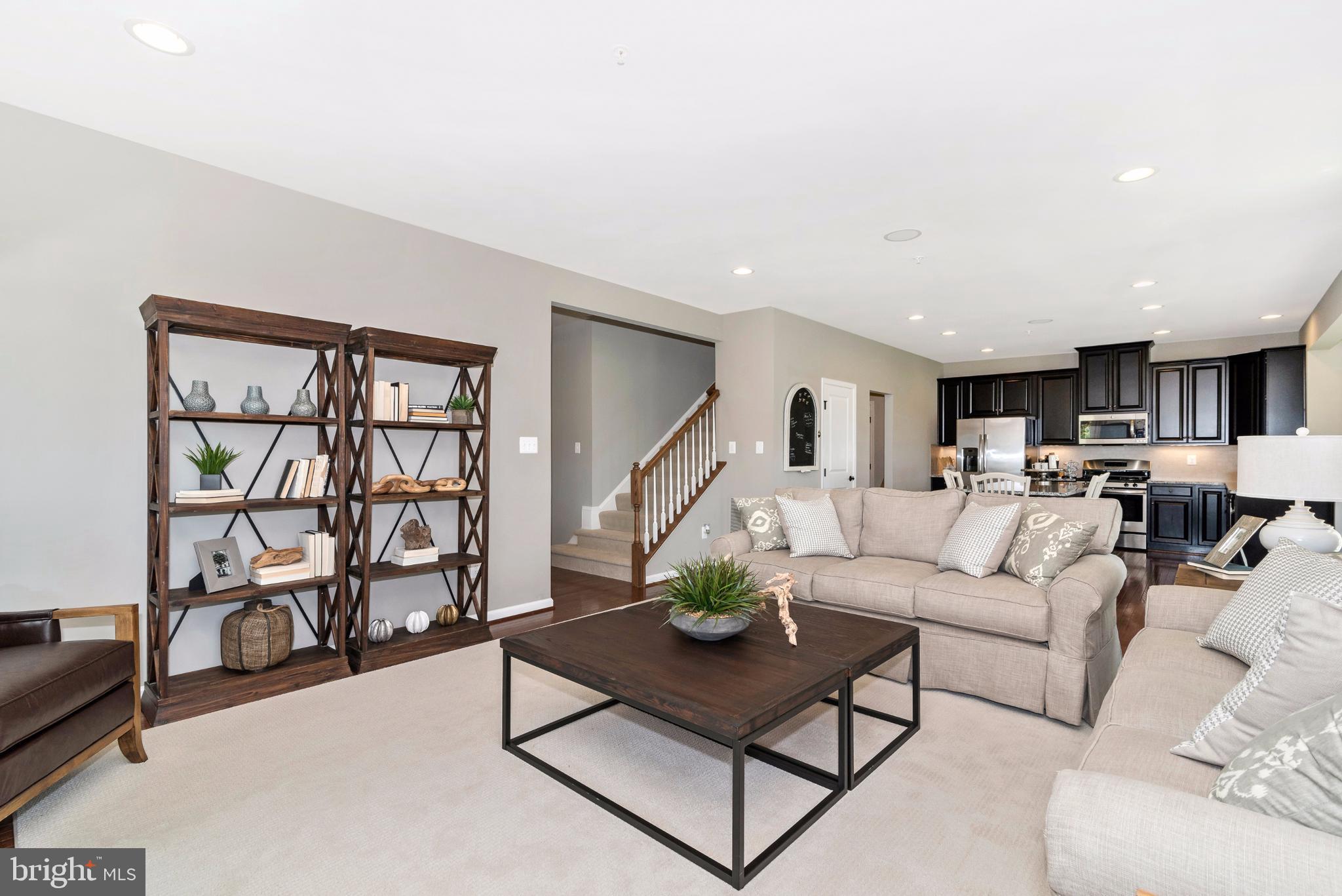 REYNOLD'S OVERLOOK - Residential