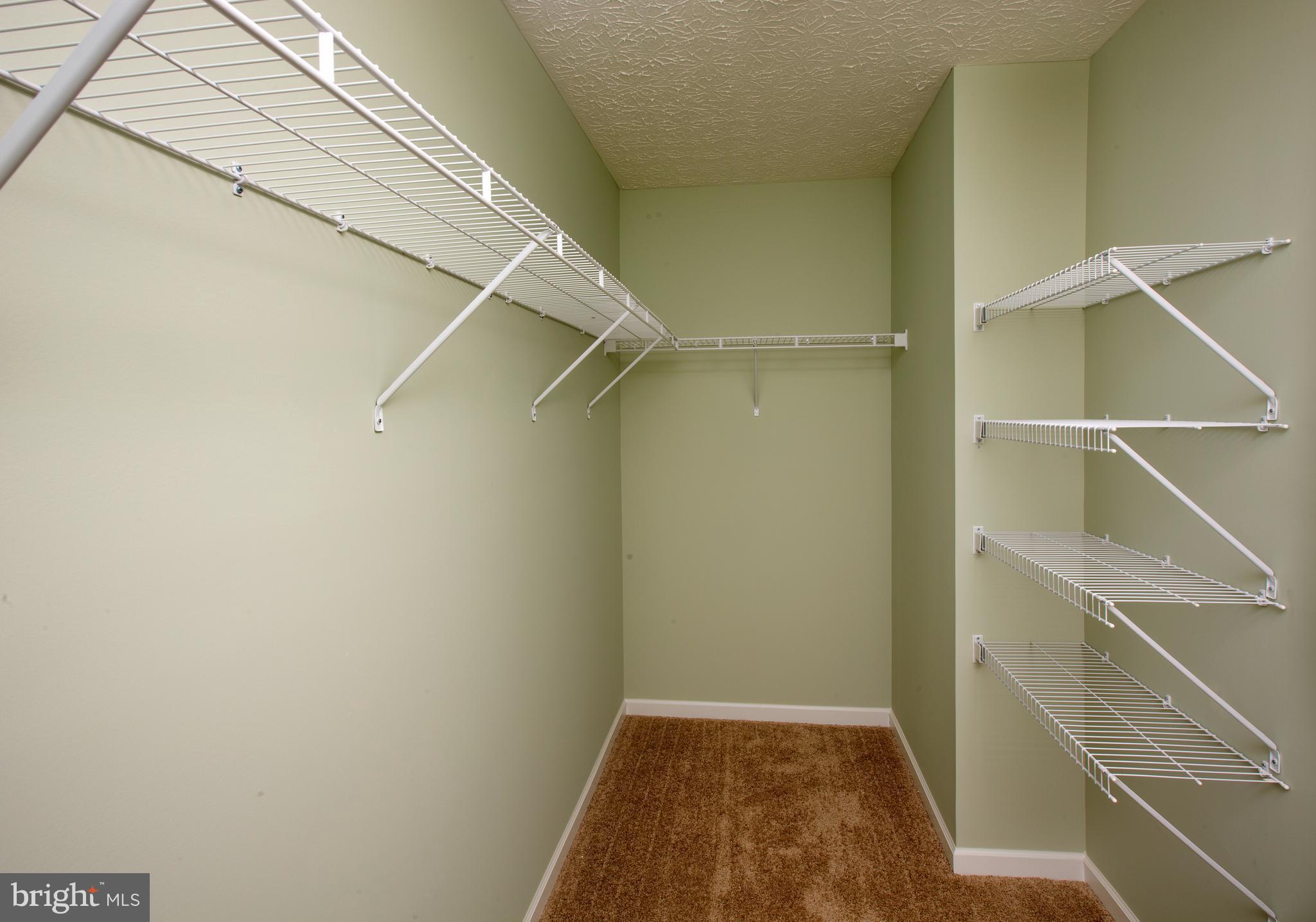 REYNOLD'S OVERLOOK - Residential