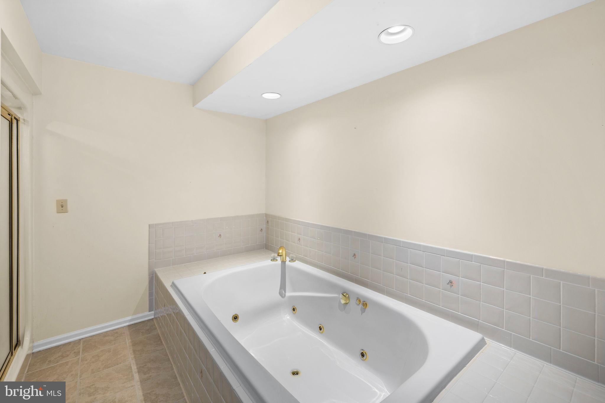 GORDONSVILLE - Residential