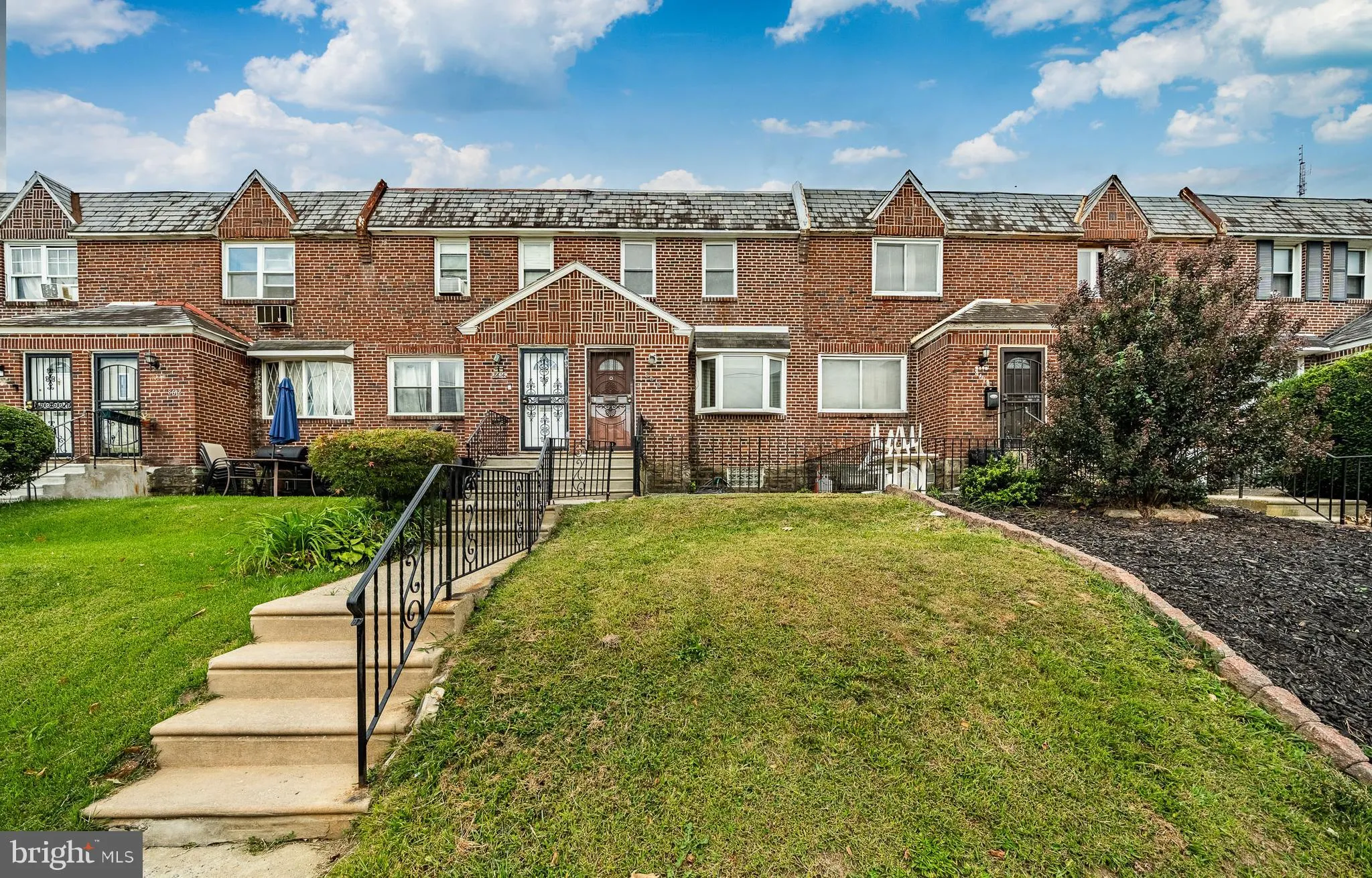 Philadelphia, Pennsylvania 19150, United States, 3 Bedrooms Bedrooms, ,2 BathroomsBathrooms,Residential,Contingent,203229