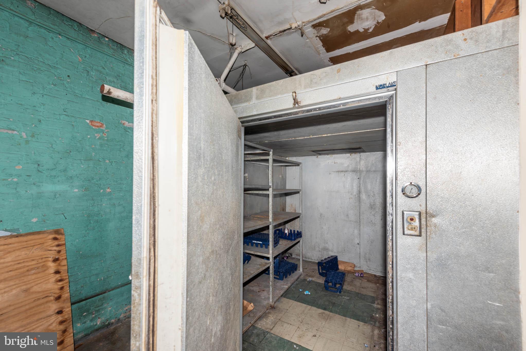 PENN NORTH - Commercial Sale