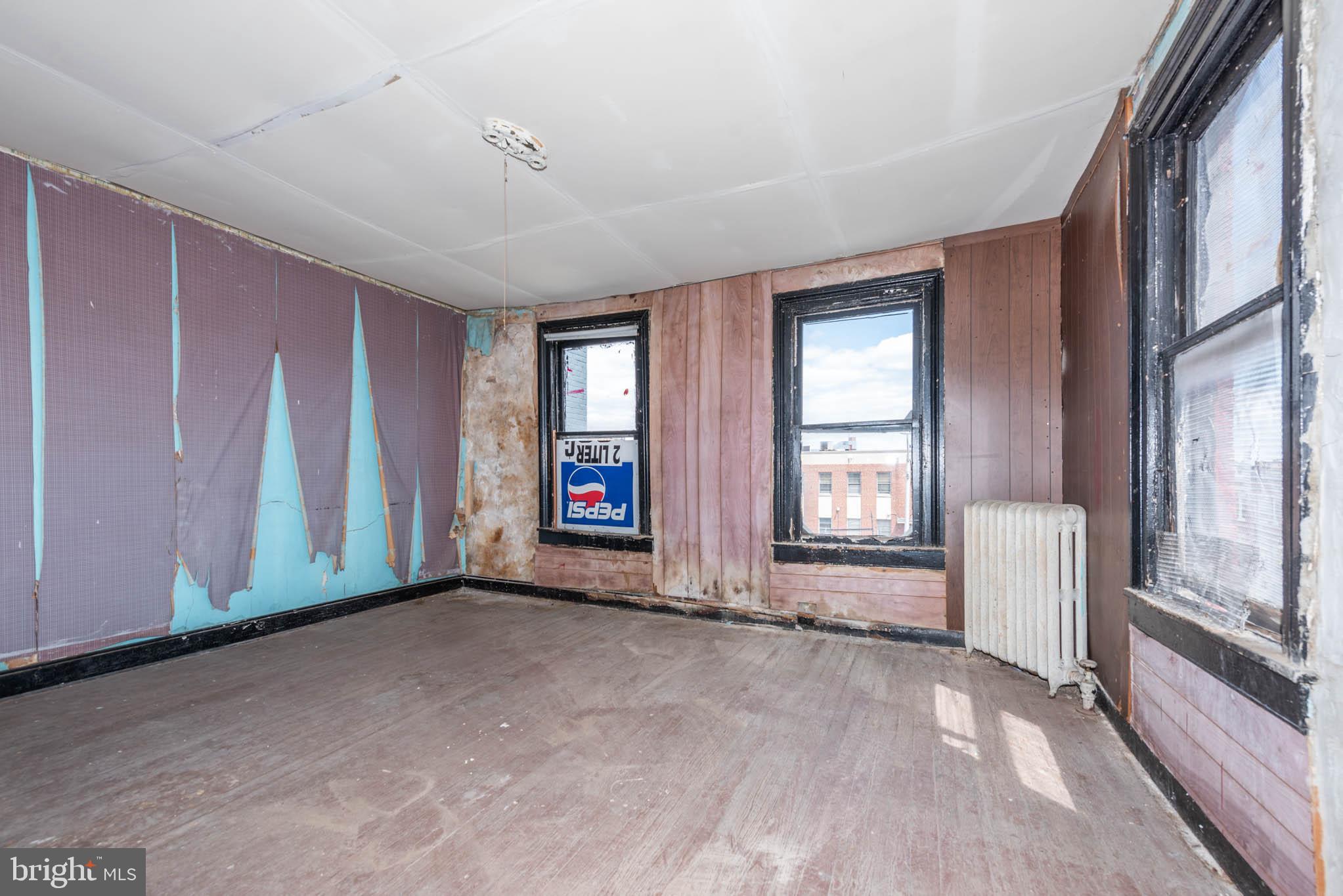 PENN NORTH - Commercial Sale