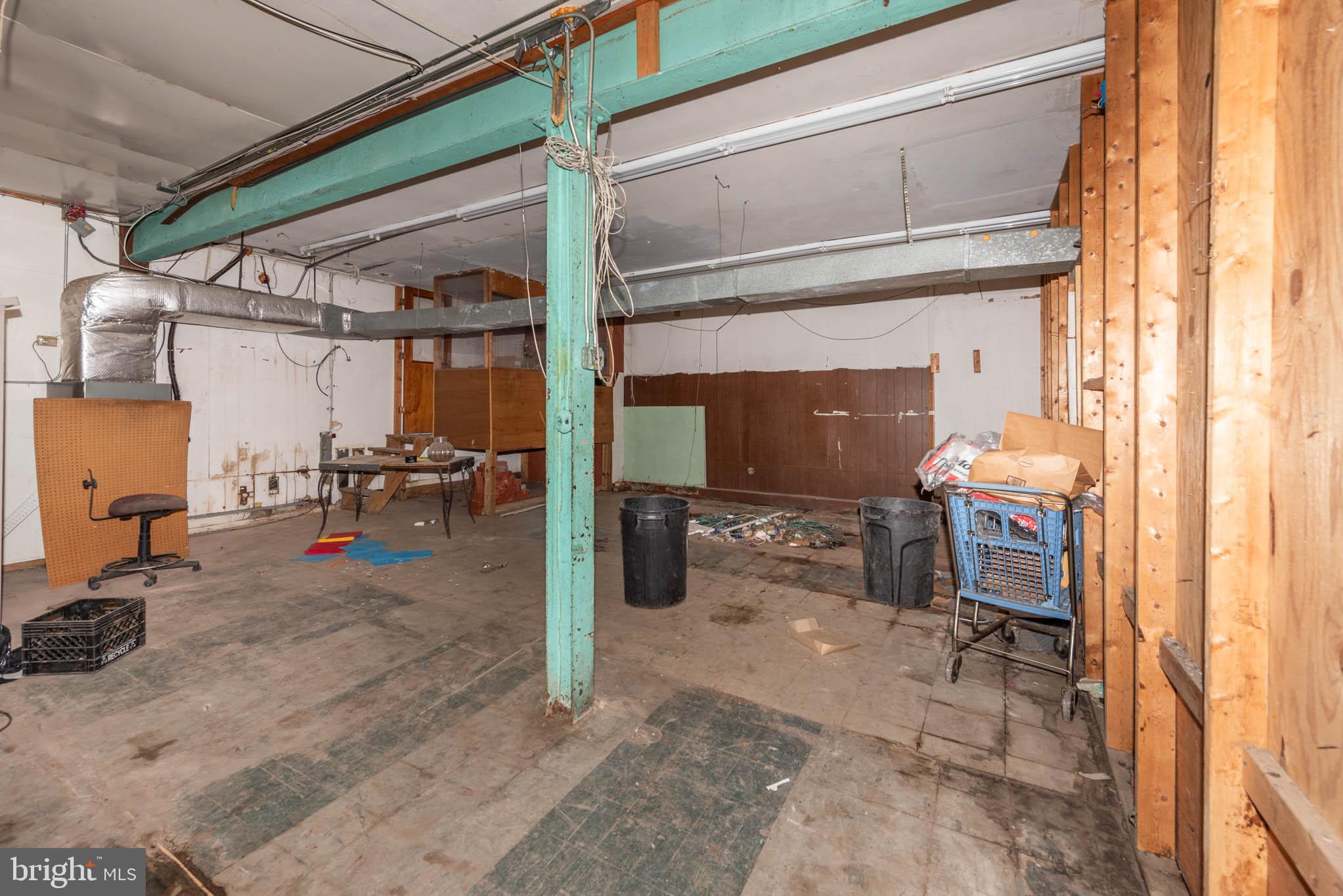 PENN NORTH - Commercial Sale