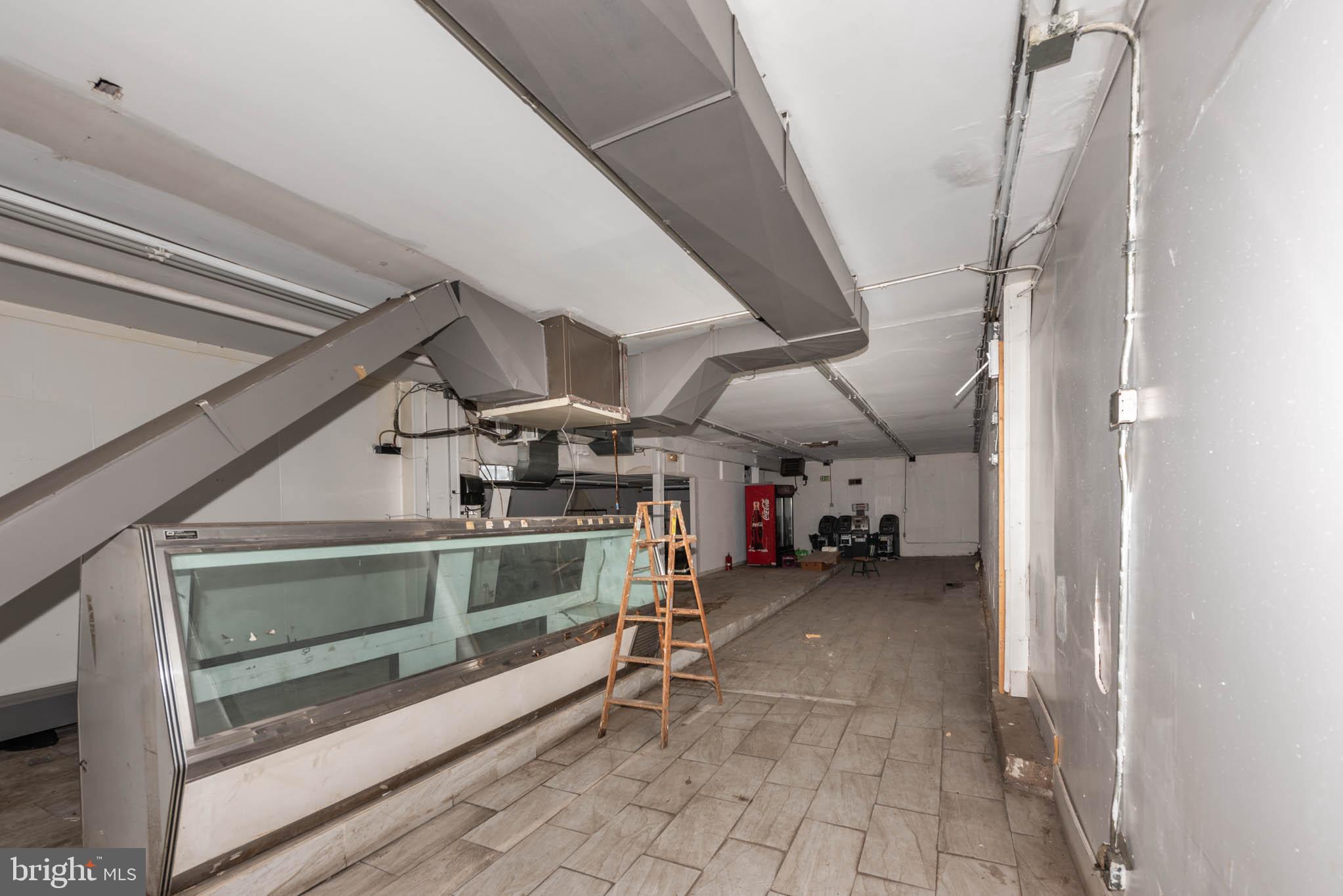 PENN NORTH - Commercial Sale