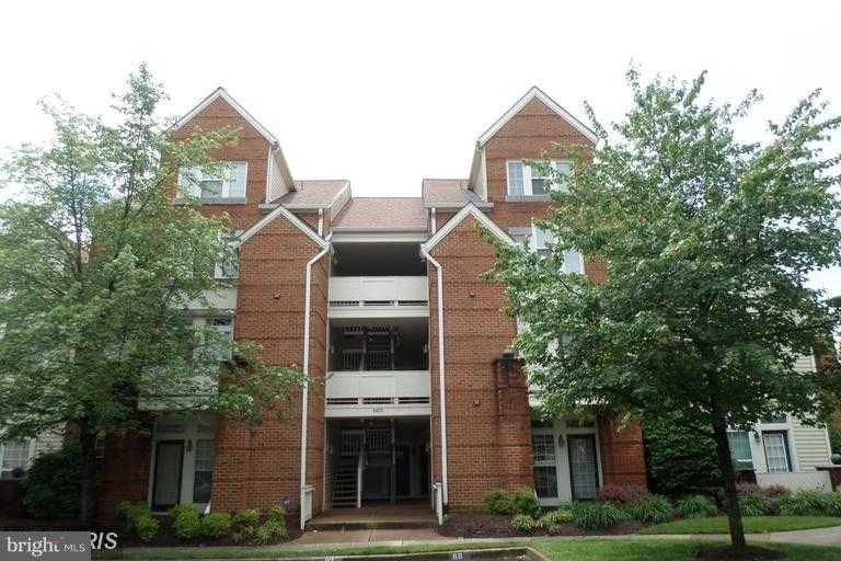 ETON SQUARE - Residential Lease