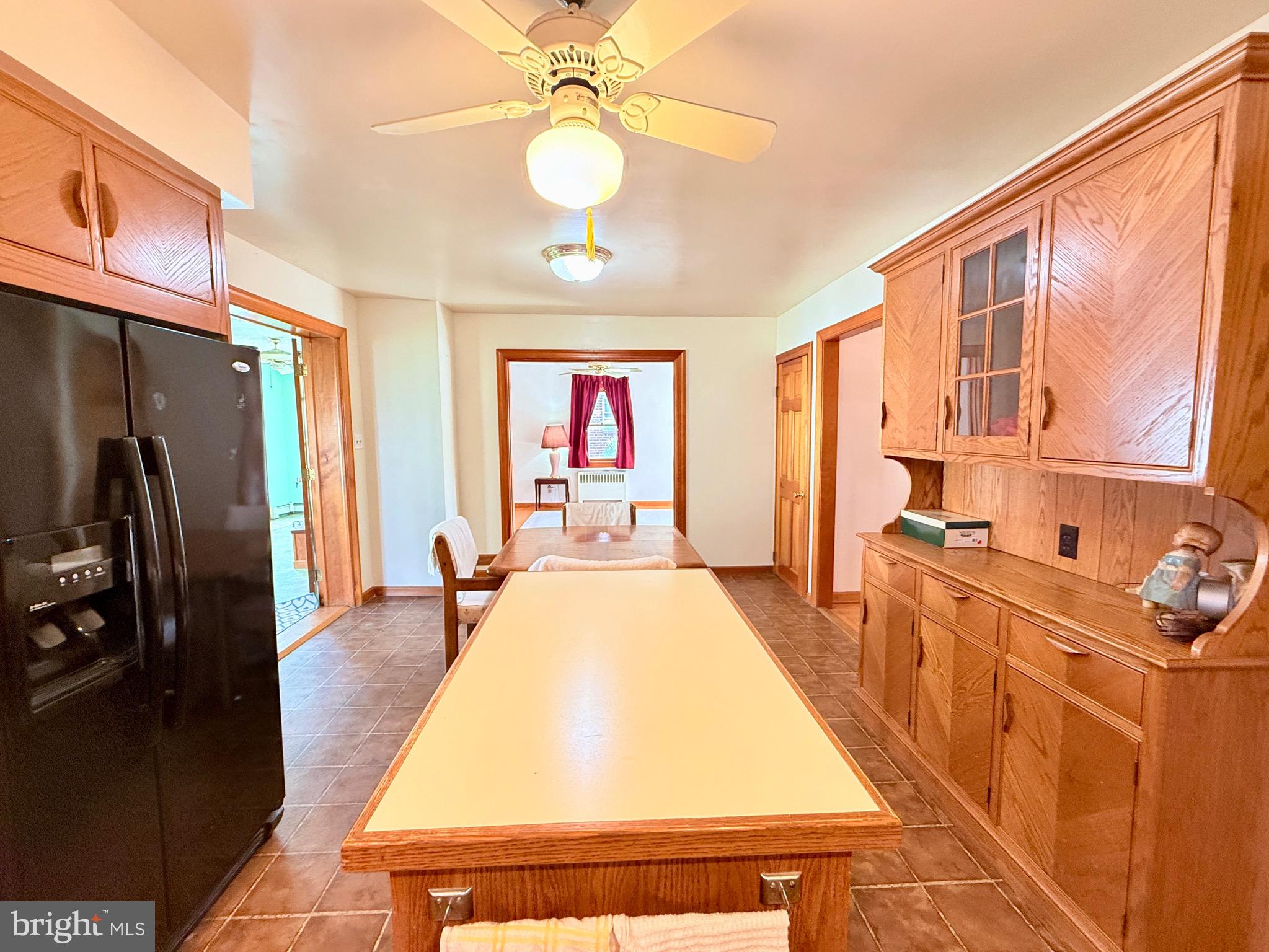 LAWNDALE - Residential