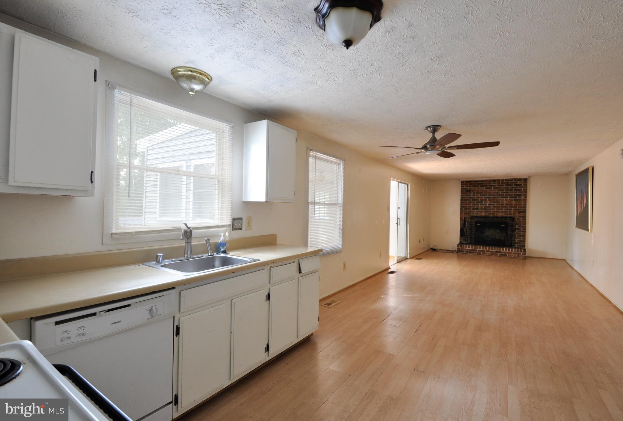 SHADOW WOODS - Residential