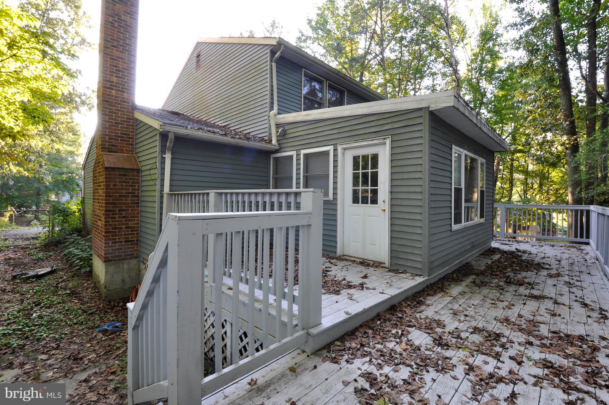 SHADOW WOODS - Residential