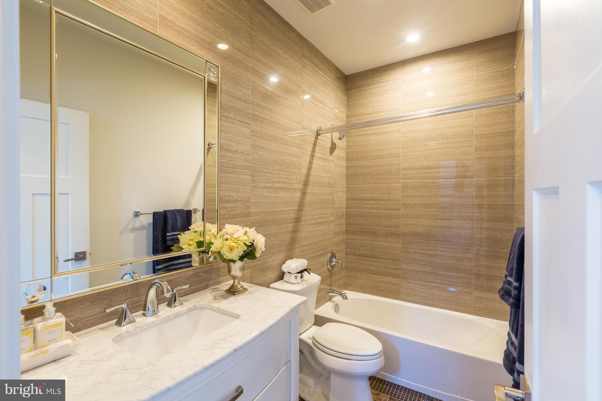 PENROSE - Residential