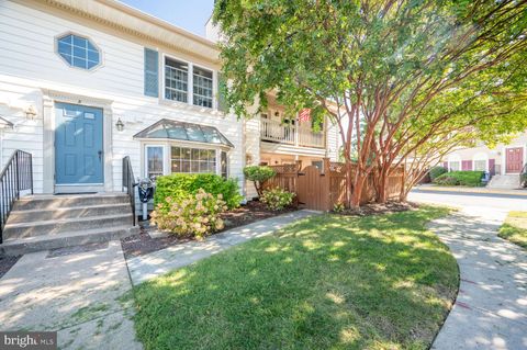 6052 ESSEX HOUSE SQUARE A 6052A ALEXANDRIA VA 22310