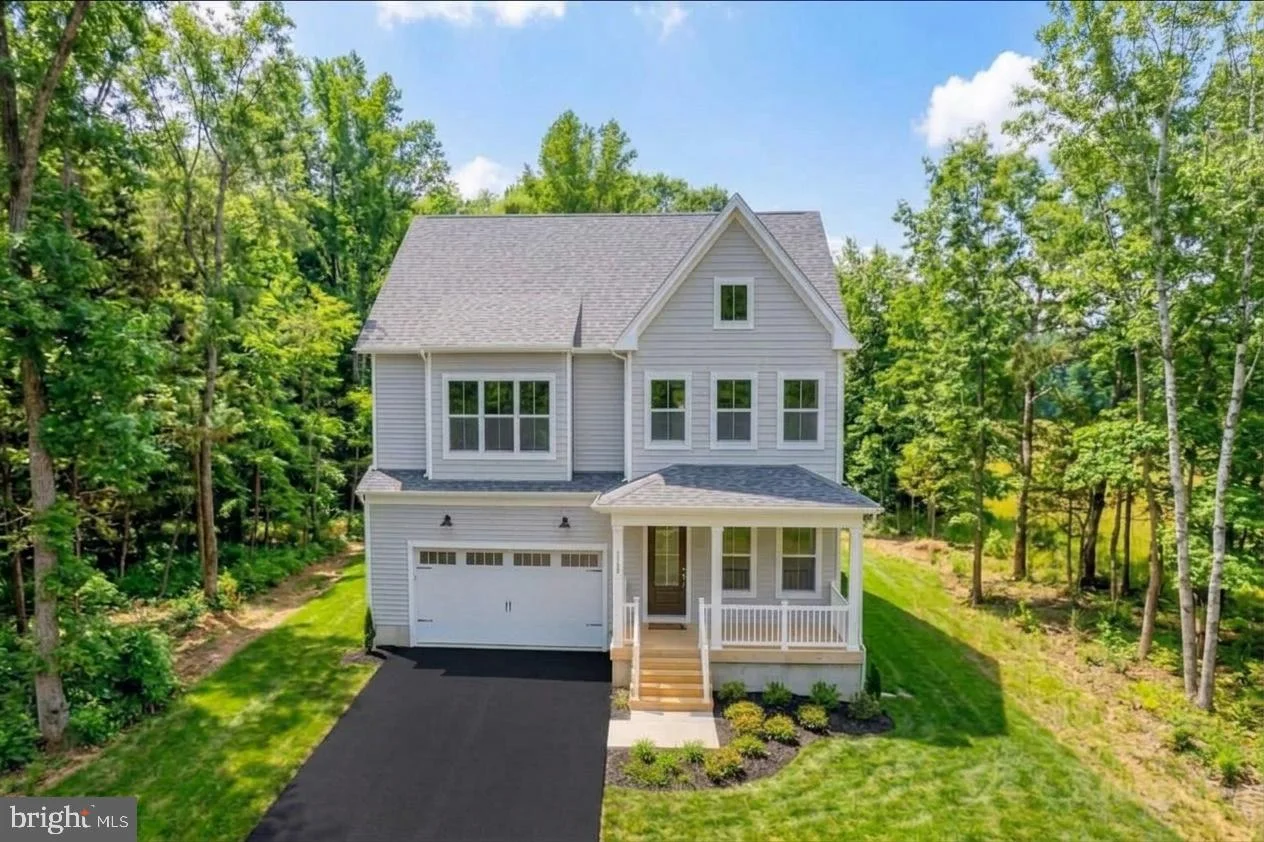 823 Buckingham Drive
