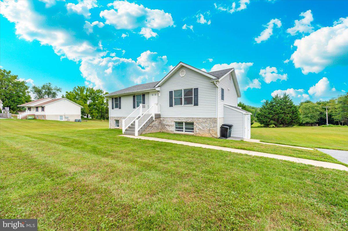 NONE AVAILABLE - Residential Lease