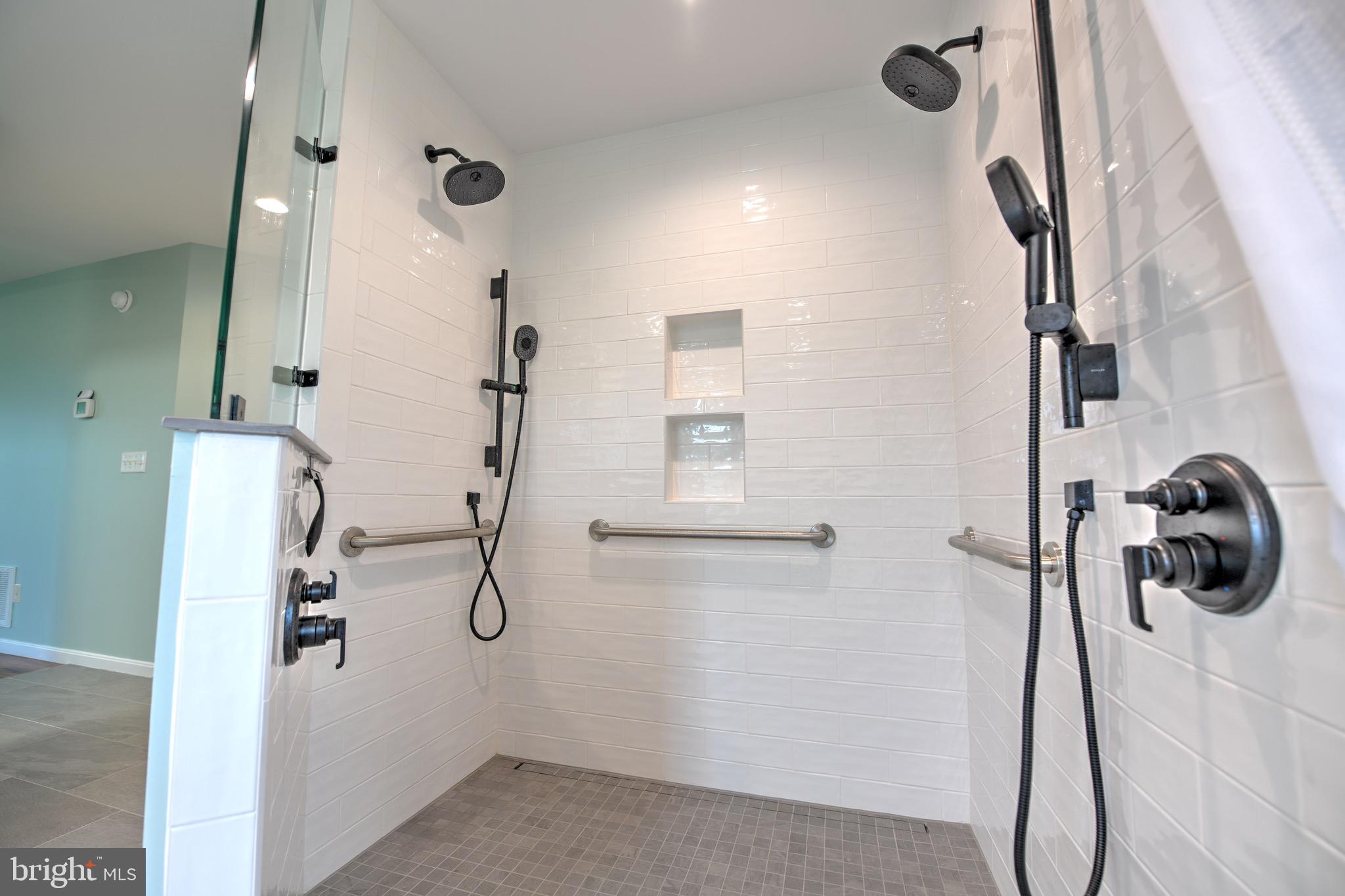 JACKS FIELD - Residential