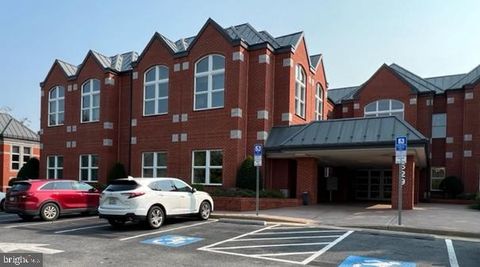 Photo of 629 Cedar Creek Grade #C1, WINCHESTER, VA 22601 (MLS # VAWI2009362) Photo of 629 Cedar Creek Grade #C1, WINCHESTER, VA 22601 (MLS # VAWI2009362)