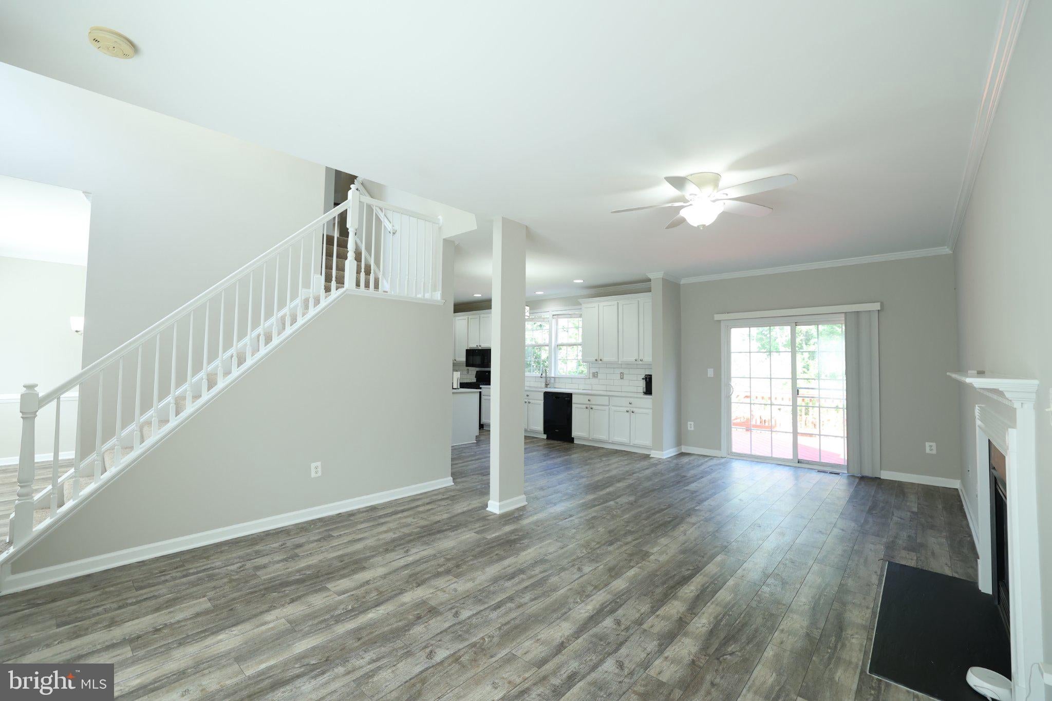 8115 BETHEL LANE