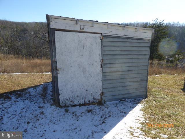 SHERMAN ESTATES - Residential