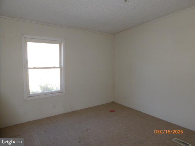 SHERMAN ESTATES - Residential