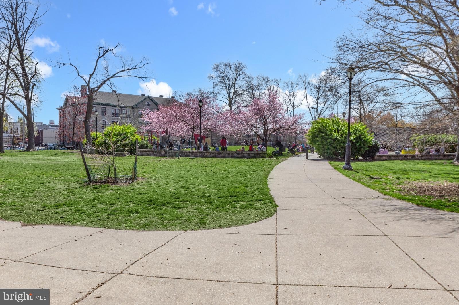 DICKINSON NARROWS - Residential Lease