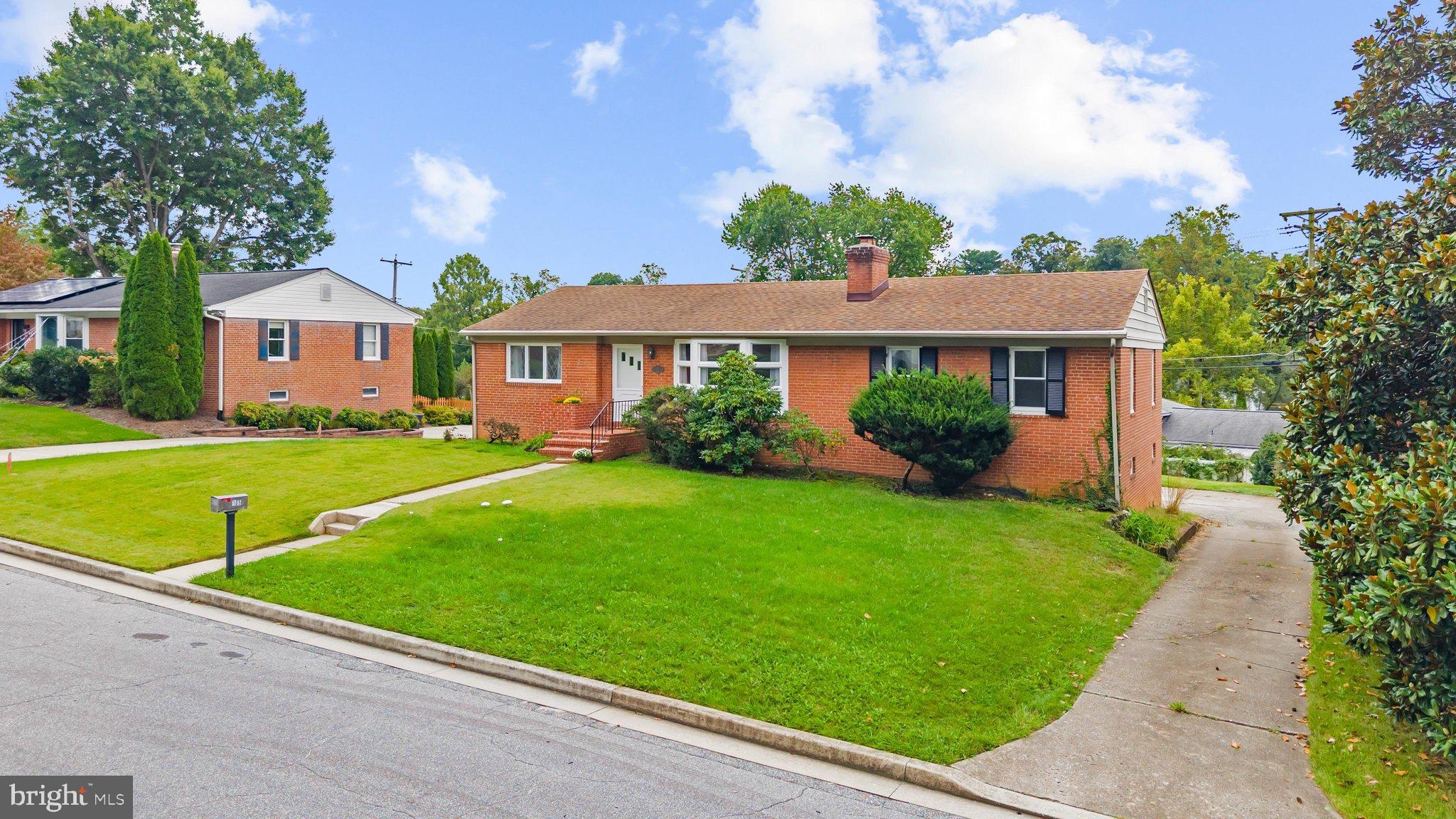 105 MARTINGALE ROAD