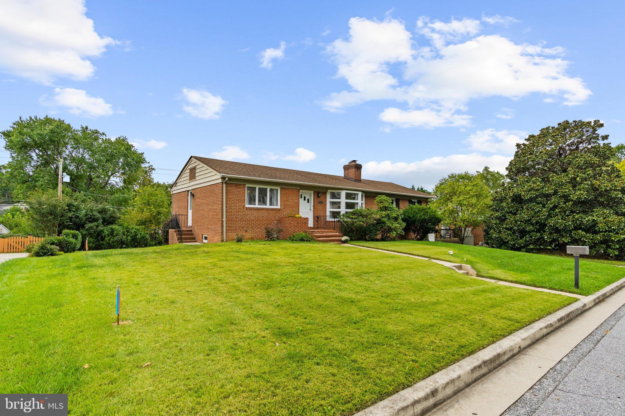 105 MARTINGALE ROAD