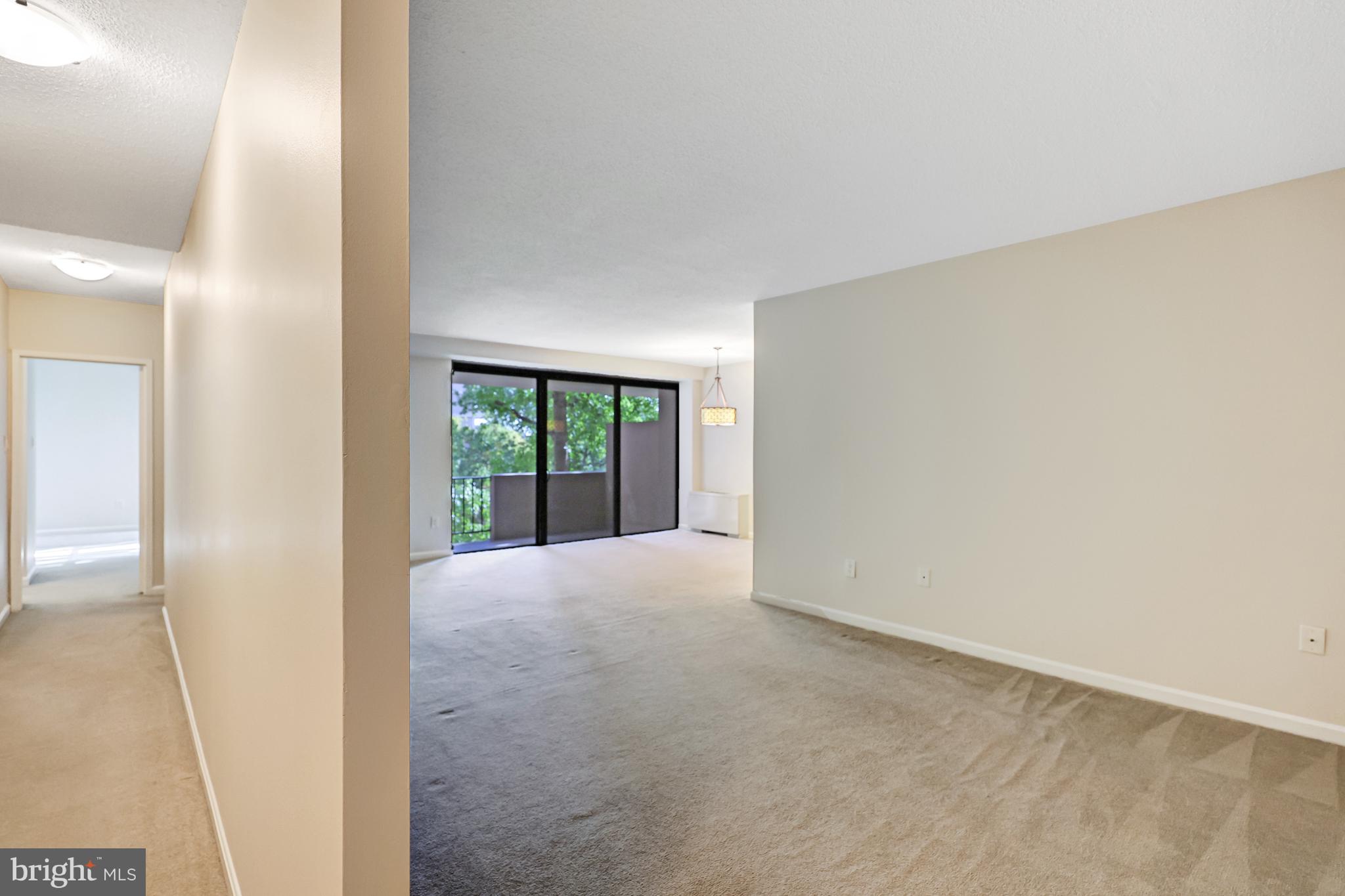 HYDE PARK - Residential