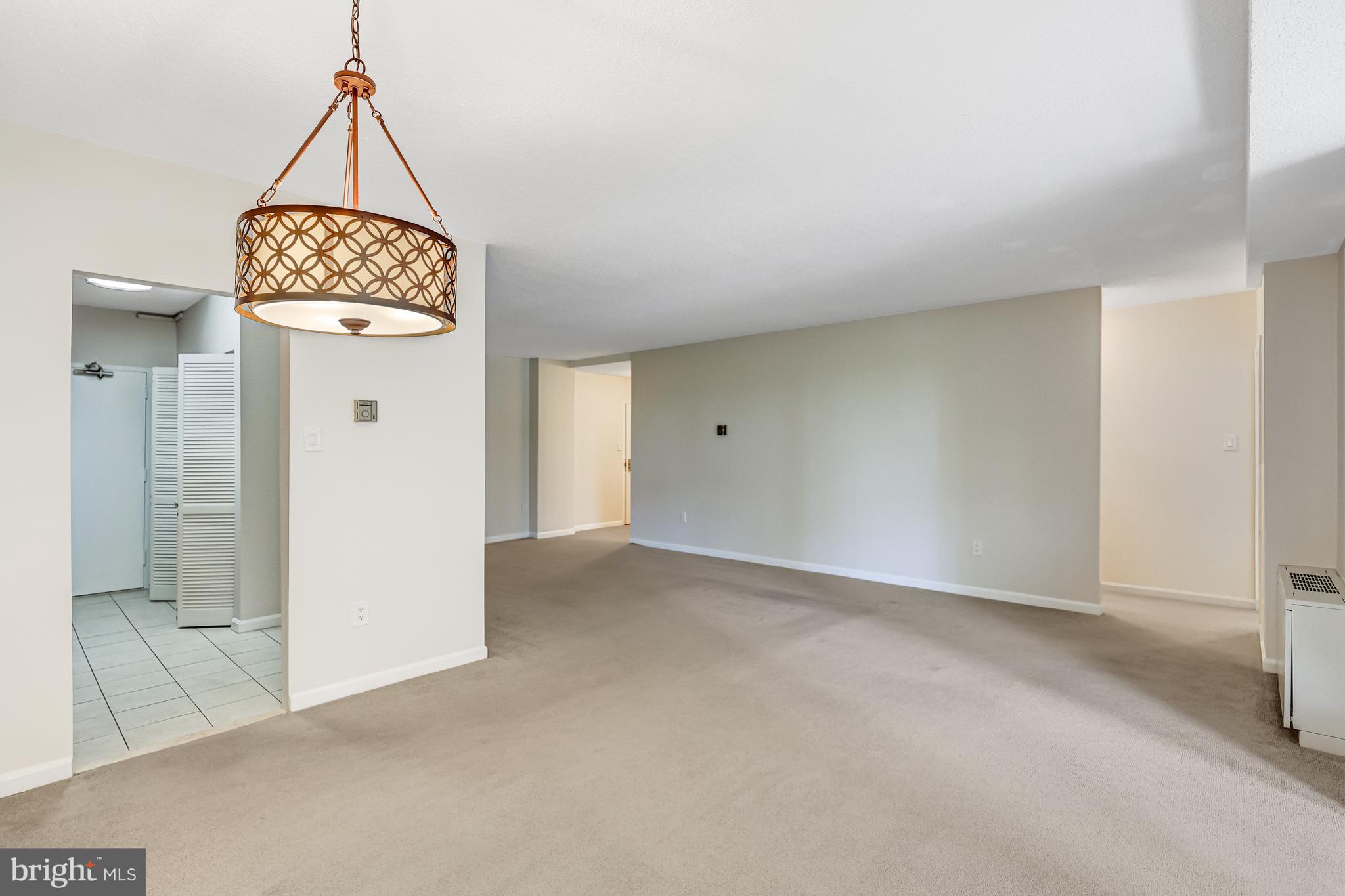 HYDE PARK - Residential