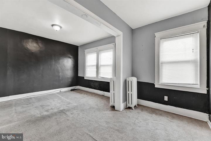 EVERGREEN LAWN - Residential